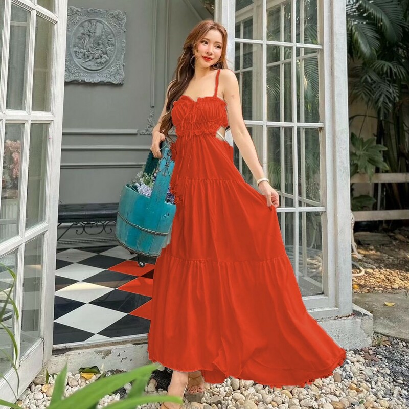 kudapy เดรสยาว สายเดี่ยว กระโปรงยาวบานละมุนละไม ตัวกระโปรงระบายต่อกันเป็นชั้นๆ