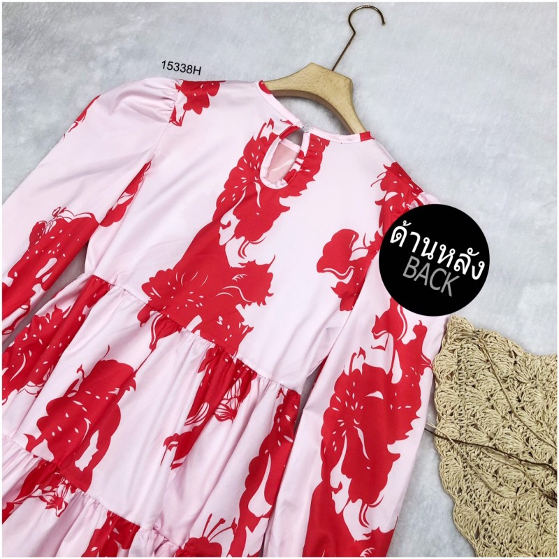 kudapy เดรสคอกลมสีเหลือง สีแดง แขนยาวชายระบายพิมลายกรฟฟิก ไปทะเล