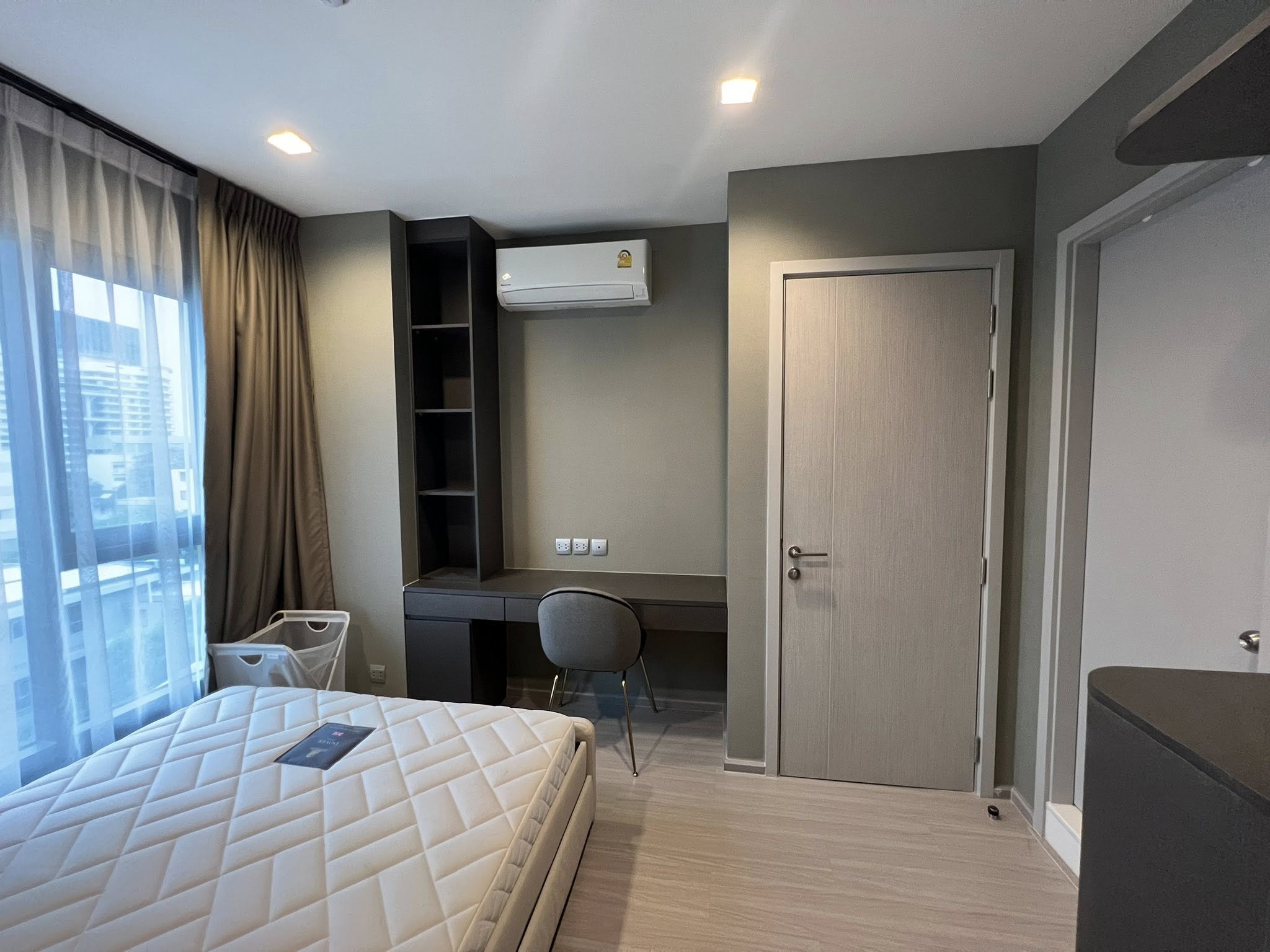 ให้เช่าคอนโด Life Sukhumvit 62 (ไลฟ์ สุขุมวิท 62) High Rise โซนพื้นที่ BTS บางจาก ห้องแบบ 2ห้องนอน 2ห้องน้ำ