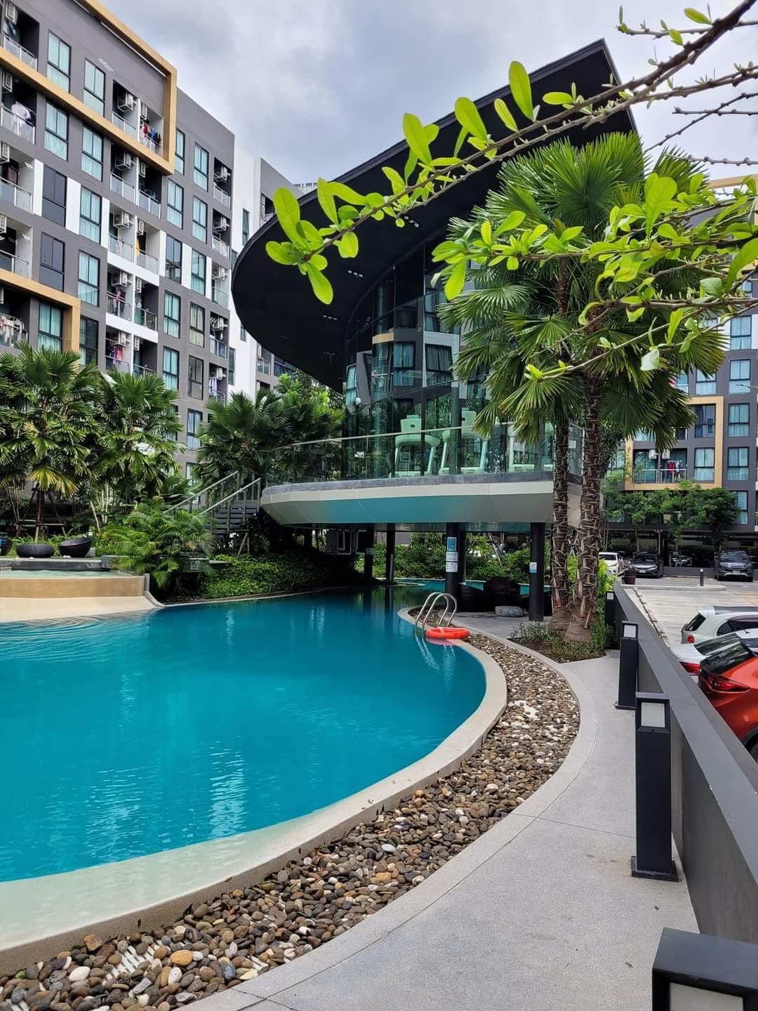 ปล่อยเช่าคอนโด แบงค์คอก ฮอไรซอน ไลท์ @ สถานีเพชรเกษม 48 - 1ห้องนอน 1ห้องน้ำ 1ห้องนั่งเล่น 1ห้องครัว - ใกล้ MRT เพชรเกษม 48 - ขนาดห้อง 30 ตรม. ชั้น