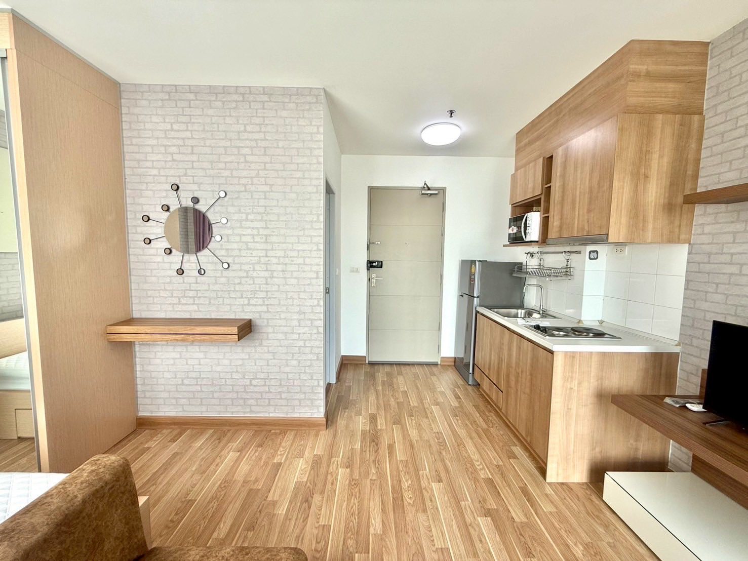 ชื่อโครงการ IDEO Mix Sukhumvit 103 (ไอดีโอ มิกซ์ สุขุมวิท 103) ให้เช่า Studio 1น้ำ ขนาด 23 ตรม ชั้น 12A ราคา 11,000