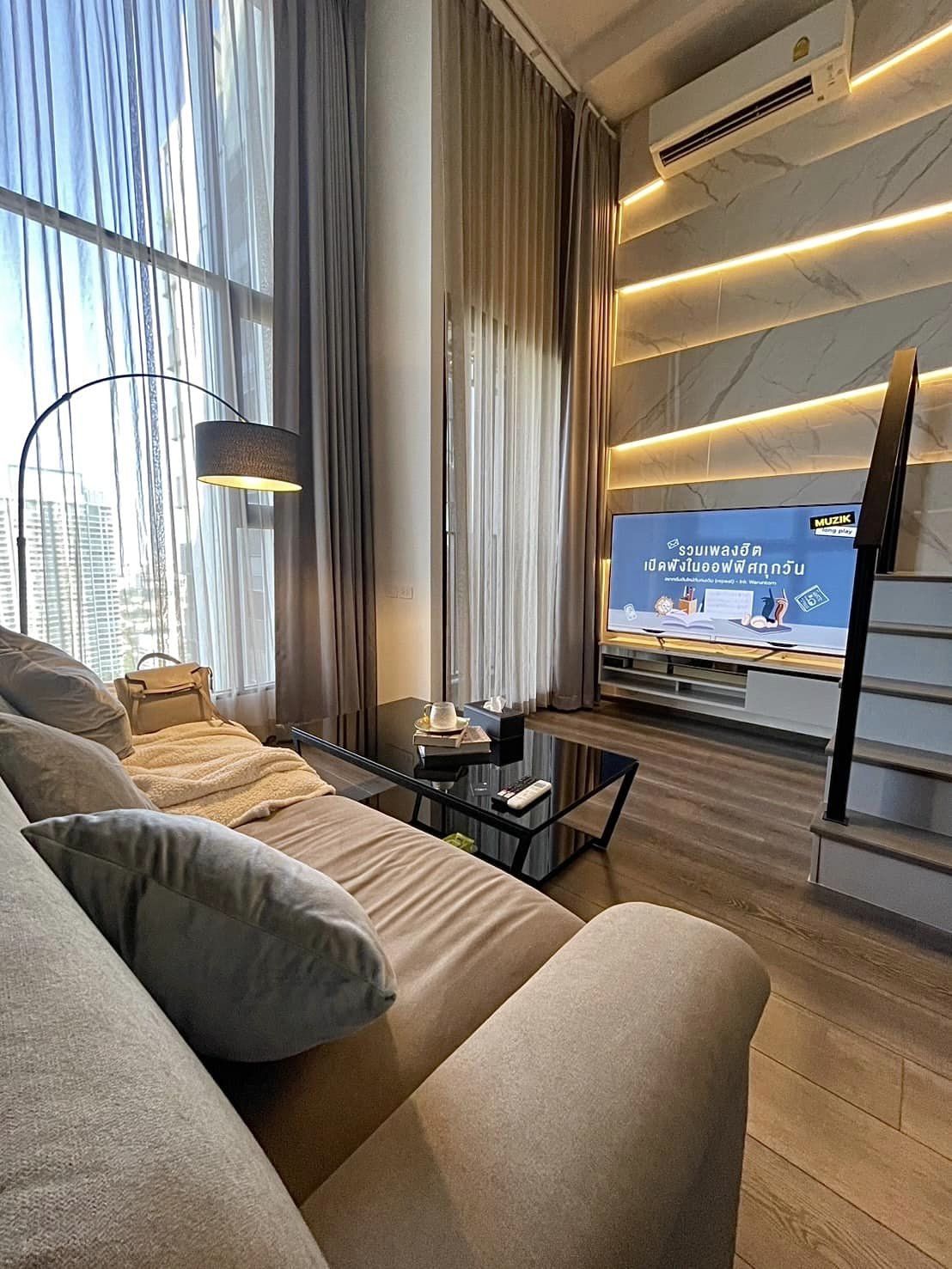 ปล่อยเช่าคอนโด KnightsBridge Space Ratchayothin / ไนท์บริดจ์ สเปซ รัชโยธิน - โซนพื้นที่ BTS พหลโยธิน 24 - Dulpex 2 ชั้น 1ห้องนอน 1ห้องน้ำ 1ห้องนั่งเล่น - ขนาดห้อง 37 ตรม. ชั้น 28