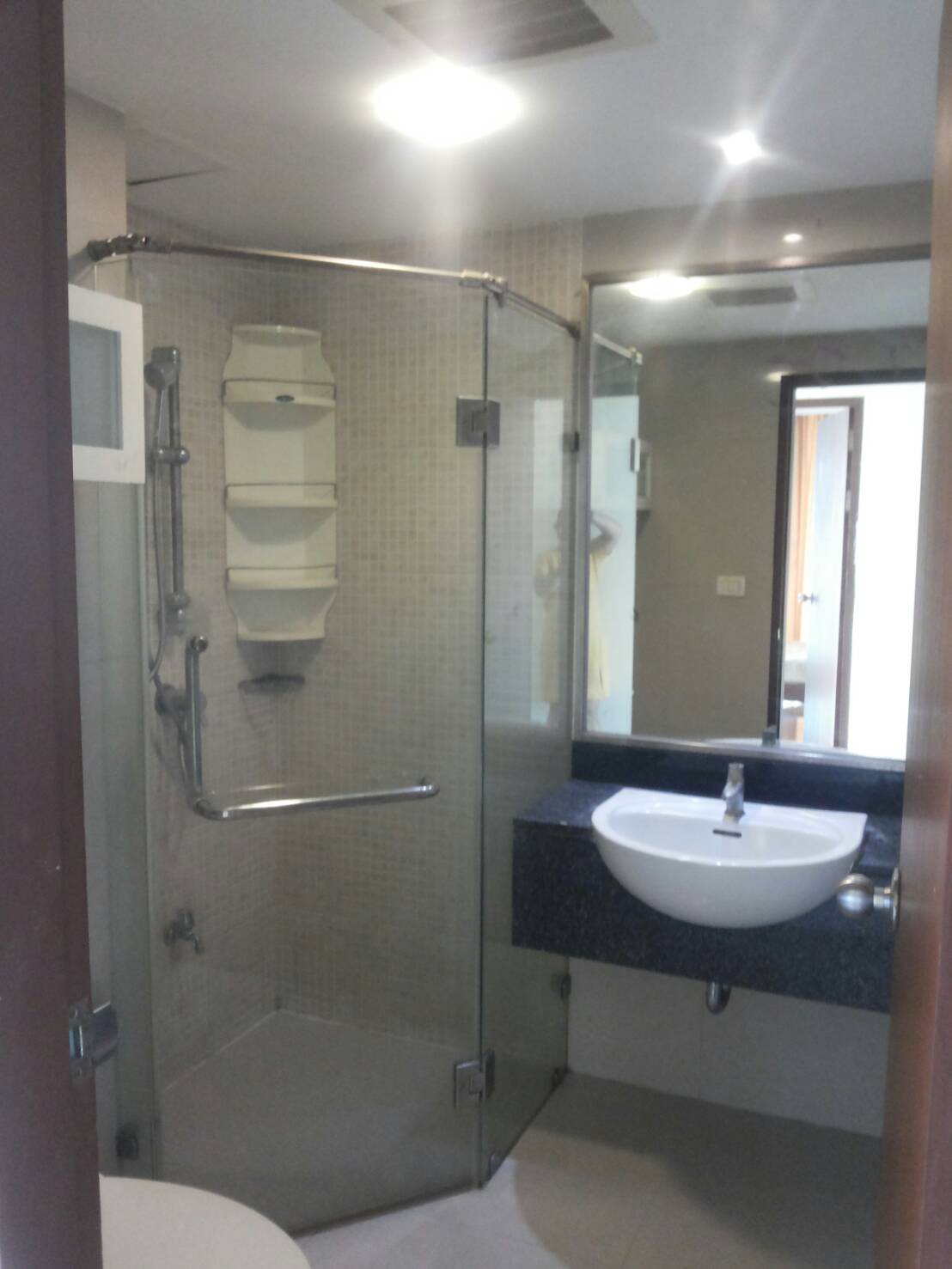 ให้เช่าคอนโด The Kris Ratchada 17 (เดอะ คริส รัชดา 17) 3ห้องนอน 2ห้องน้ำ