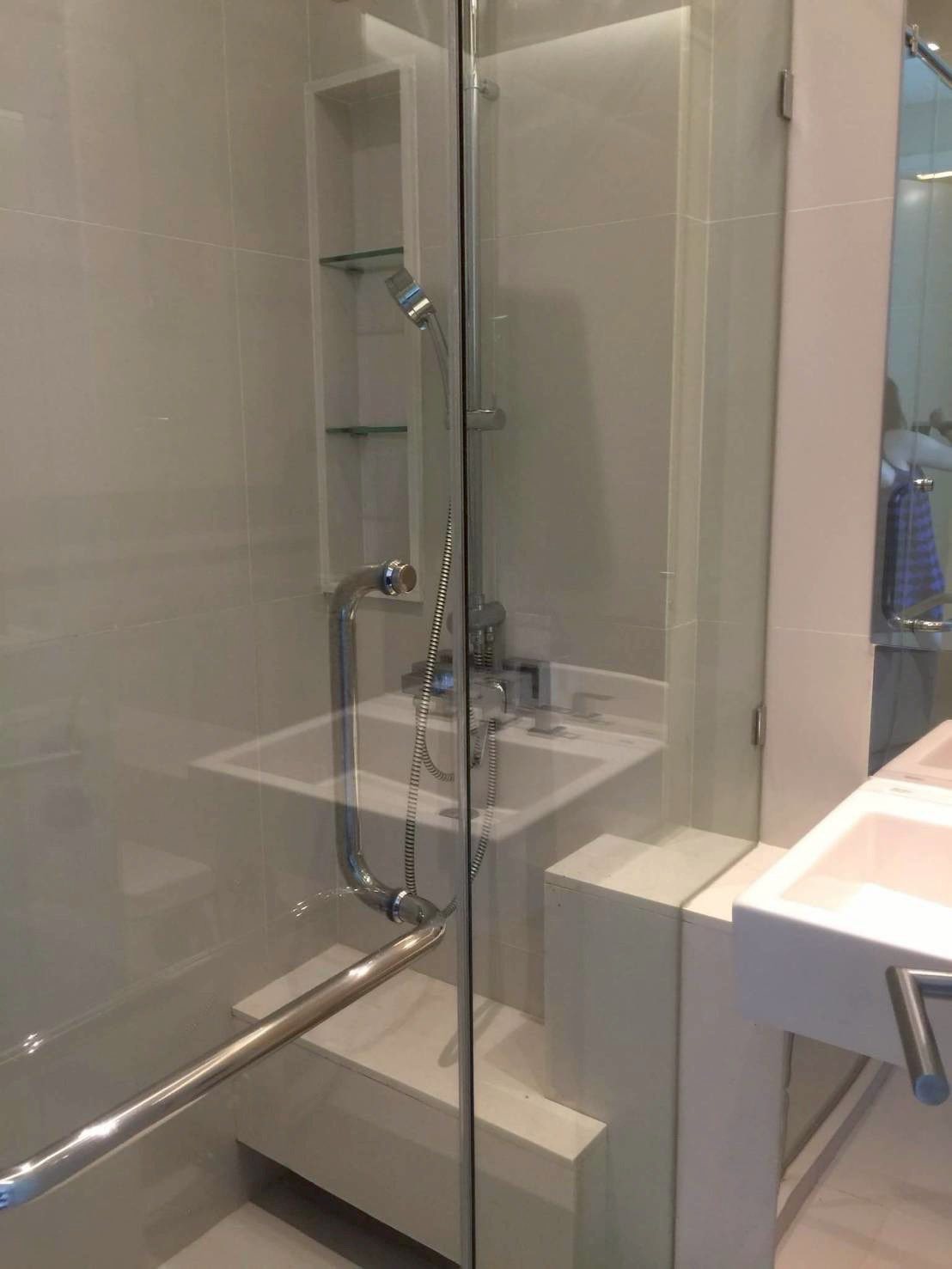 ให้เช่าคอนโด Equinox Phahol-Vibha (อีควิน็อกซ์ พหล-วิภา) 1ห้องนอน / 1ห้องน้ำ ขนาดห้อง 40 ตรม. ชั้น 17 ค่าเช่า 18,000 ต่อเดือน รถไฟฟ้า BTSหมอชิต ห้าแยกลาดพร้าว