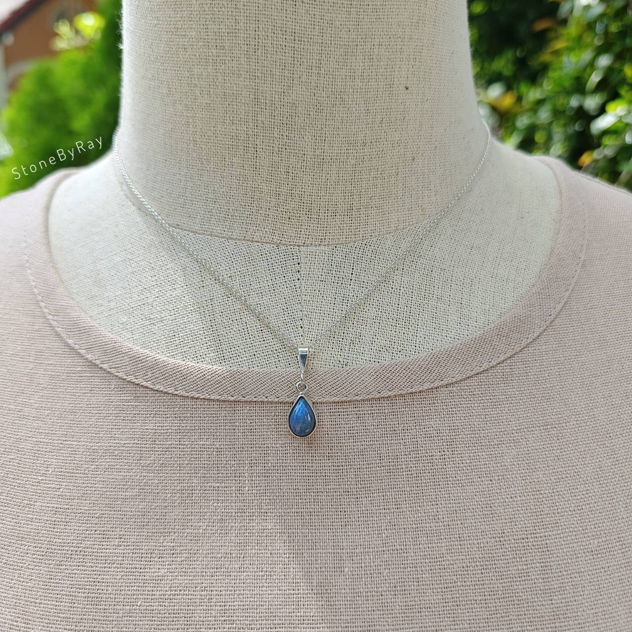 สร้อยคอเงินจี้หินลาบราโดไลท์ Labradorite
