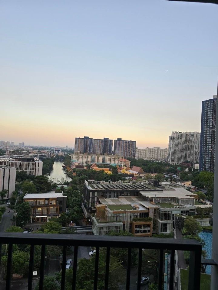 ปล่อยเช่าคอนโด The Base Park West Sukhumvit 77 (เดอะ เบส พาร์ค เวสต์ สุขุมวิท 77) - ใกล้ BTS อ่อนนุช - 1ห้องนอน 1ห้องน้ำ 1ห้องนั่งเล่น 1ห้องครัว - ขนาดห้อง 31 ตรม. ชั้น 14