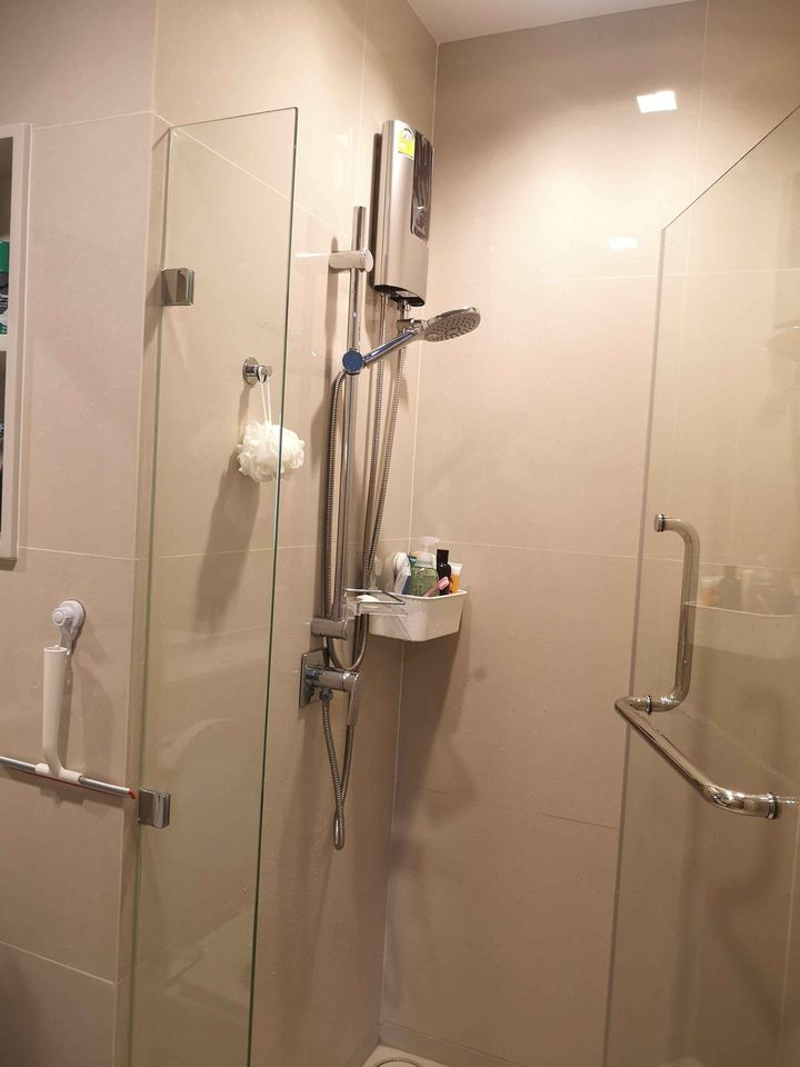 ปล่อยเช่าคอนโด Life Sathorn Sierra (ไลฟ์ สาทร เซียร์รา) - 1ห้องนอน 1ห้องน้ำ 1ห้องนั่งเล่น - ใกล้ BTSตลาดพลู/เดอะมอลล์ท่าพระ - ขนาดห้อง 33 ตรม. ชั้น 21