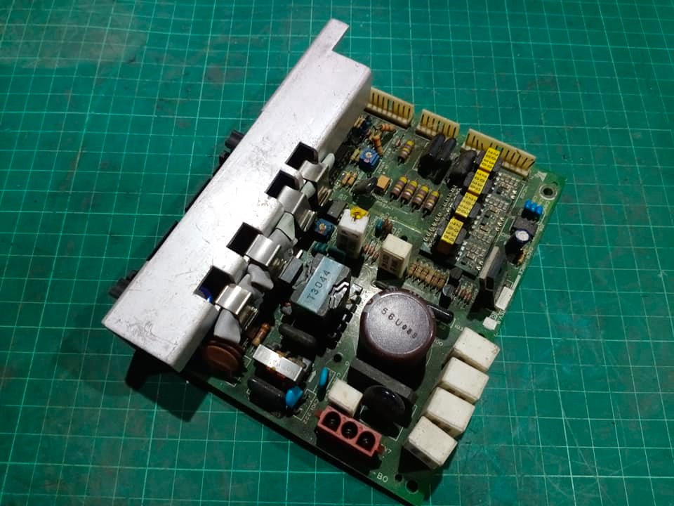 YASKAWA DF8203884-80 POWER SUPPLY