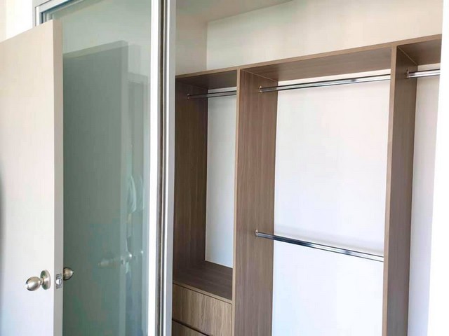 คอนโด เดอะ พาร์คแลนด์ จรัญ-ปิ่นเกล้า ให้เช่า ชั้น14 วิวสระว่ายน้ำ