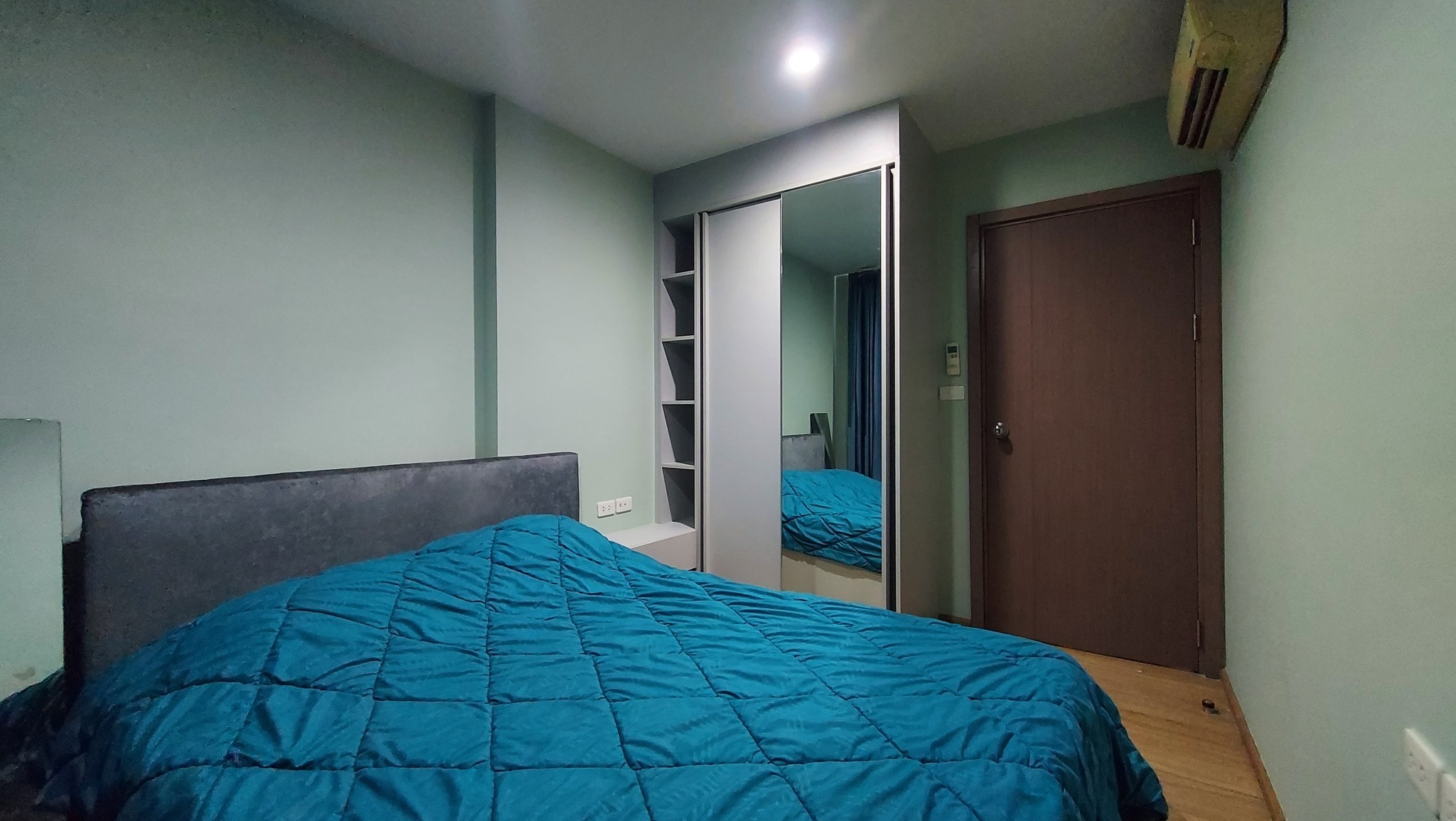 ปล่อยเช่า The Base Sukhumvit 77 (เดอะ เบส สุขุมวิท 77) - โซนพื้นที่ BTS อ่อนนุช 1ห้องนอน 1ห้องน้ำ - ขนาดห้อง 30 ตรม. ชั้น 6 ตึก A - ให้เช่า 14,000 ต่อเดือน