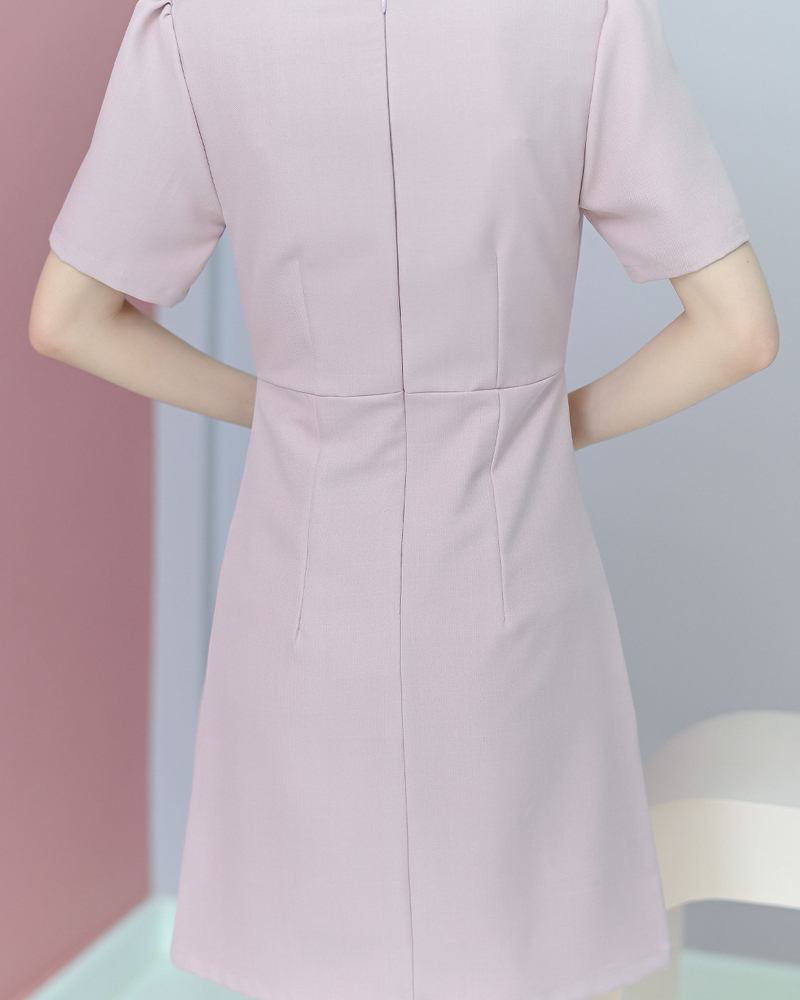 kudapy เดรสทรงเอแขนสั้น ดีไซน์เย็บติดเสื้อคลุม คอกระดุมมุก รูดไหล่แขนพองน่ารัก