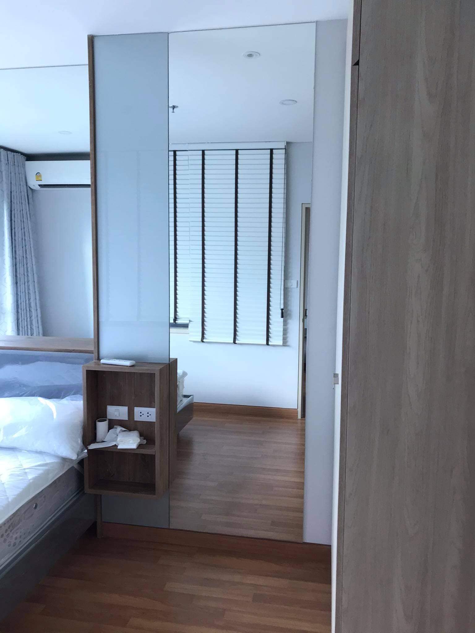 ปล่อยเช่าคอนโด Lumpini Park Vibhavadi - Chatuchak (ลุมพินี พาร์ค วิภาวดี - จตุจักร) - ห้องใหม่เฟอร์เครื่องใช้ไฟฟ้าครบครั้น - การเดินทาง: ใกล้ BTS หมอชิตและMRT จตุจักร