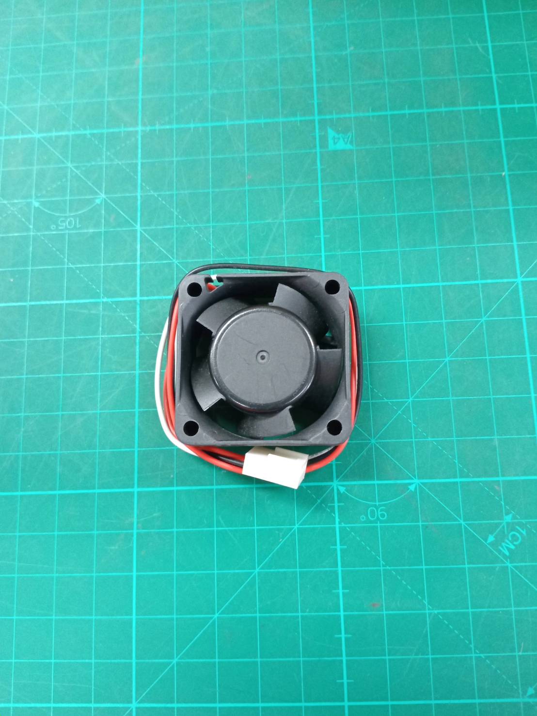 Sanyo Denki 109P0424H6D04 Server - Square Fan sq40x40x20, w40x3x3, 24V0.07A