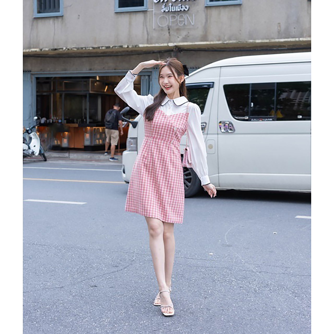 kudapy เดรสสั้นสีครีม/สีชมพู/สีดำ คอปกแขนยาวขาวผ้าทวิต