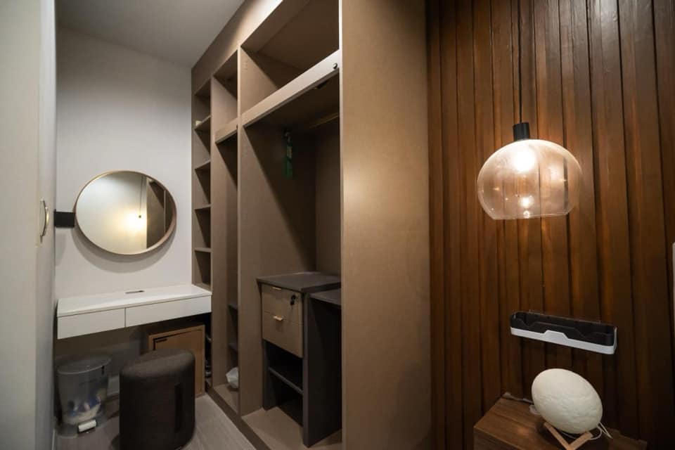 ปล่อยเช่าคอนโด Life Ladprao (ไลฟ์ ลาดพร้าว) - 2ห้องนอน 1ห้องน้ำ 1ห้องนั่งเล่น - ใกล้ BTS ห้าแยกลาดพร้าว - ขนาดห้อง 61 ตรม. ชั้น 14 ตึก A