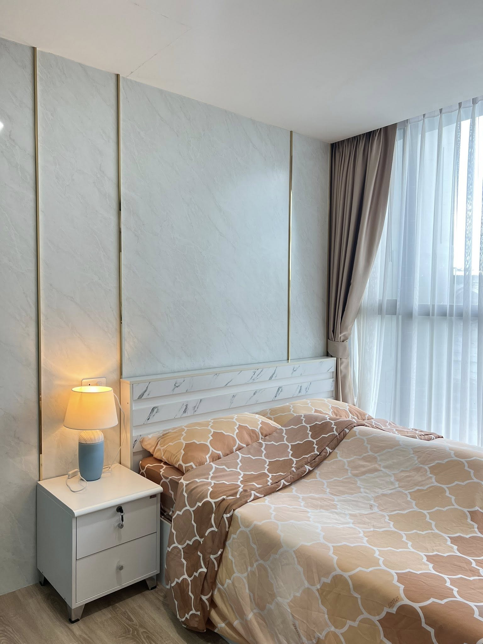 ให้เช่าคอนโด THE CUBE LOFT Ladprao 107 (เดอะคิวบ์ ลอฟท์ ลาดพร้าว 107) โซน รถไฟฟ้า MRT ลาดพร้าว 101 2ห้องนอน / 1ห้องน้ำ ขนาดห้อง 36 ตรม. ชั้น 3