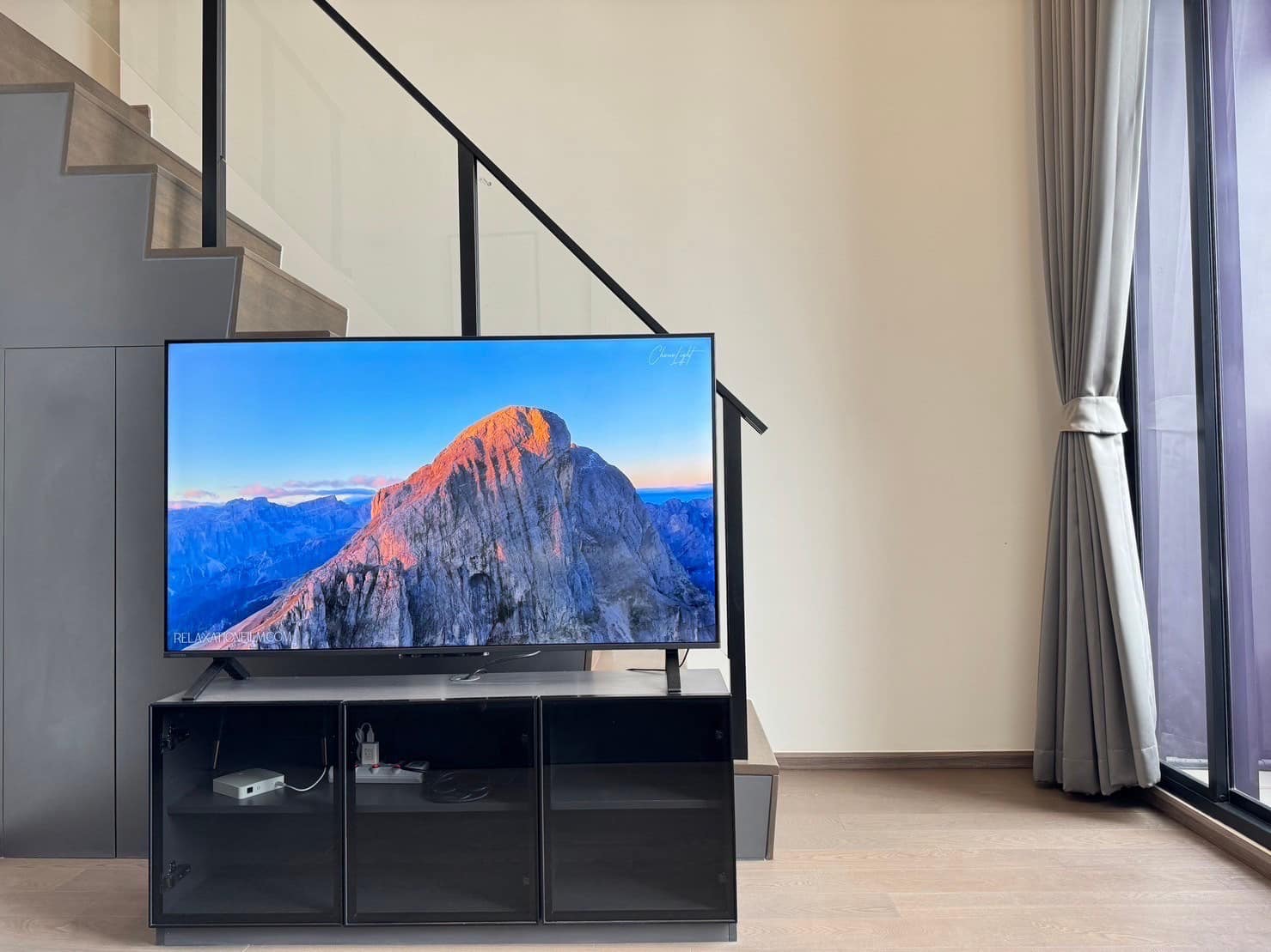 ให้เช่าคอนโด Park Origin Chula Samyan (พาร์ค ออริจิ้น จุฬา สามย่าน) - ห้อง Duplex 2 ชั้น ตกแต่งพร้อมเข้าอยู่ พร้อมจองต่อรองได้ - การเดินทาง: MRT สามย่านและหัวลำโพง - ใกล้ จุฬาลงกรณ์มหาวิทยาลัย ตลาดสามย่าน สามย่านมิตรทาวน์