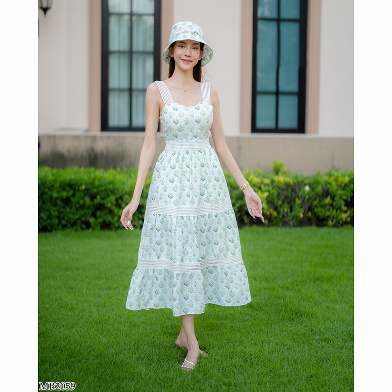 kudapy เดรสยาวสีขาว/สีฟ้า เดรสลายดอก+หมวก ลายดอกไม้สวยดูดี ใส่เที่ยวทะเล เบาสบายมากๆ