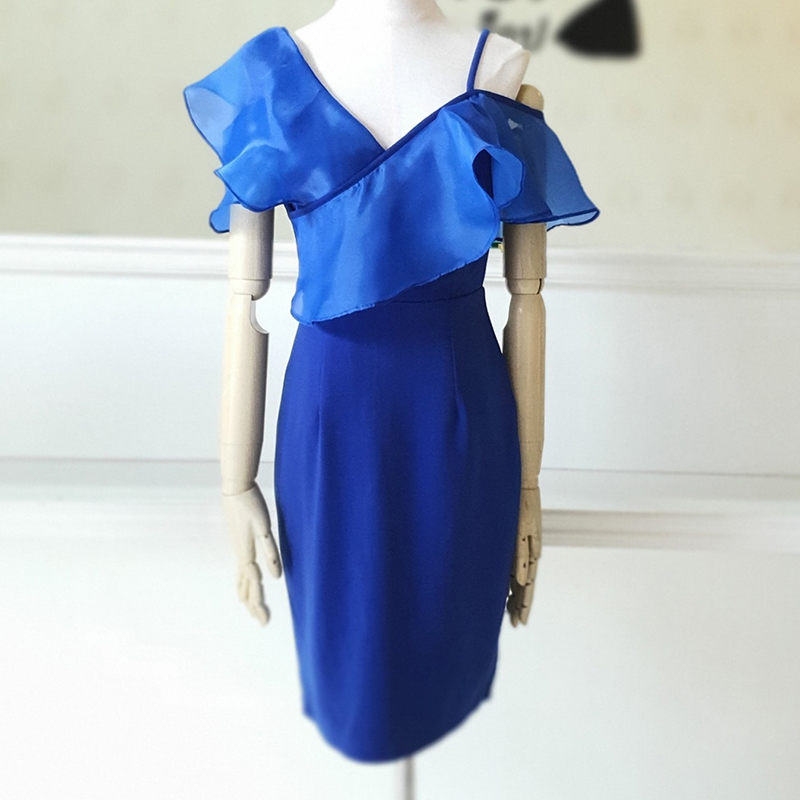 kudapy เดรสสั้นสีน้ำเงินไหล่เบี่ยง แต่งระบายผ้าไหมแก้ว แบบน่ารัก สวยๆ เรียบหรูดูแพง