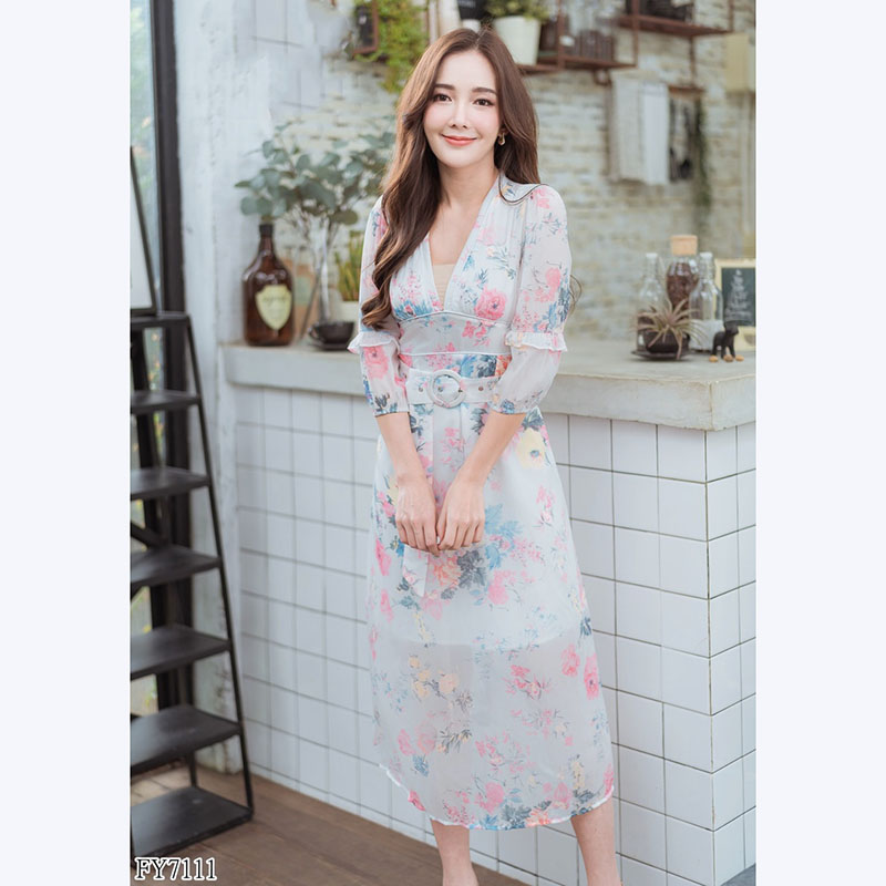 kudapy เดรสยาวสีขาว,สีกรม ลายดอกแขนยาว+เข็มขัดใส่แล้วดูดีสวย