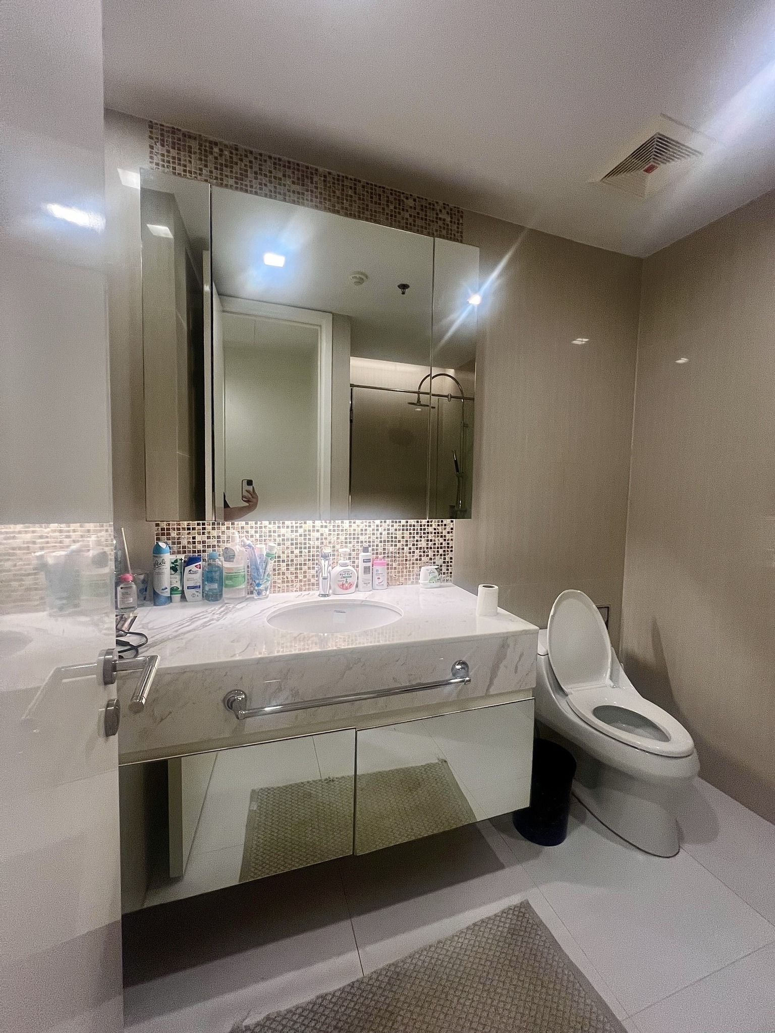 ให้เช่าคอนโด Circle Living Prototype (เซอร์เคิล ลิฟวิ่ง โปรโตไทพ์) - โซนพื้นที่ MRT เพชรบุรี - ห้องแบบ 1ห้องนอน 1ห้องน้ำ - ขนาดห้อง 46 ตรม. ชั้น 21