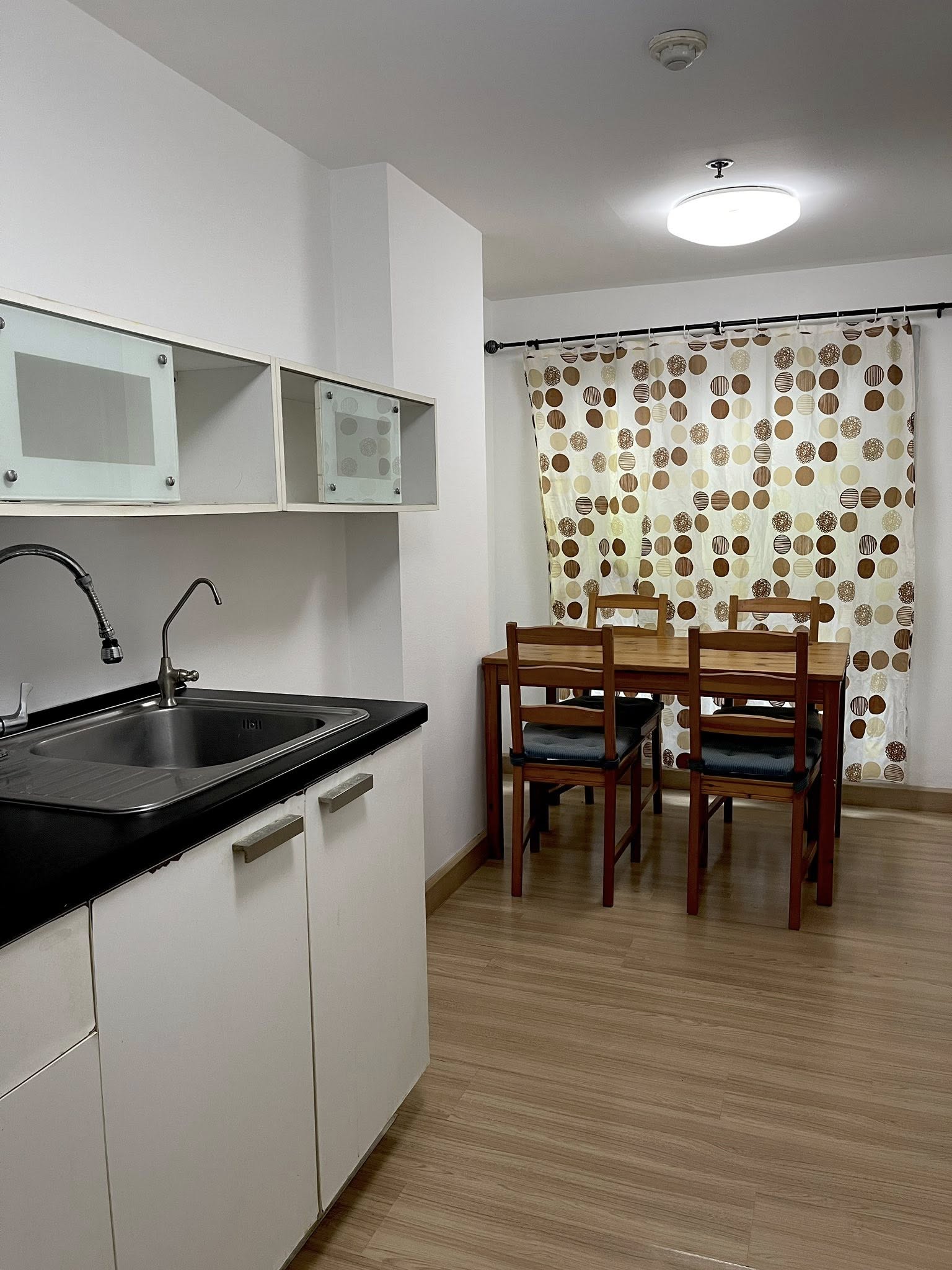 Low Rise โซนพื้นที่ BTS ปุณณวิถี ให้เช่าห้องแบบ 2ห้องนอน 1ห้องน้ำ คอนโด The Escape Sukhumvit 101/1 (ดิ เอสเคป สุขุมวิท 101/1) ขนาดห้อง 58 ตรม. ชั้น 1 ตึก C