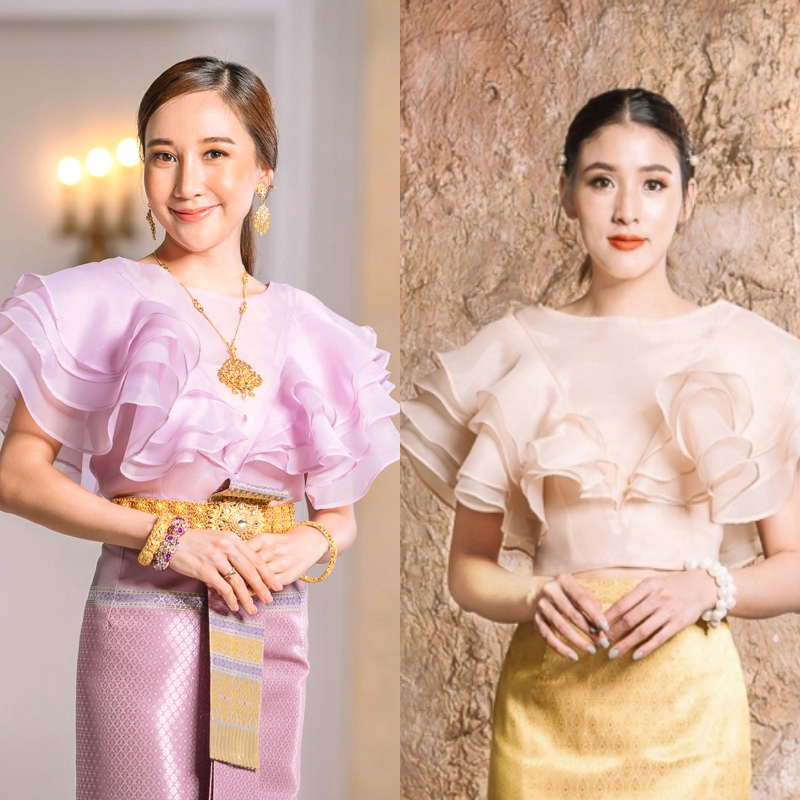 kudapy เสื้อไปงาน ผ้าแก้วคอปาดแคบสีครีม/สีม่วง แต่งระบายช่วงแขนเป็นทรงหน้าอก V Shape ระบาย 4 ชั้นสวยหรูมากๆค่ะรุ่นนี้