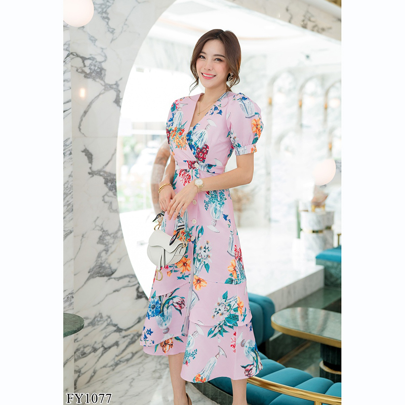 kudapy เดรสยาวสีชมพู/สีขาว ป้ายหน้าหางปลาสวยดูดีใส่สบายมากๆ