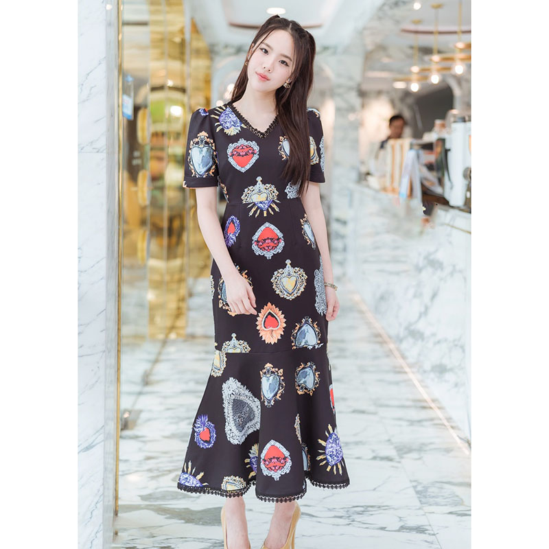 kudapy เดรสยาวสีชมพู,สีดำ กระโปรงลายหัวใจใส่สวยดูดีมากๆ