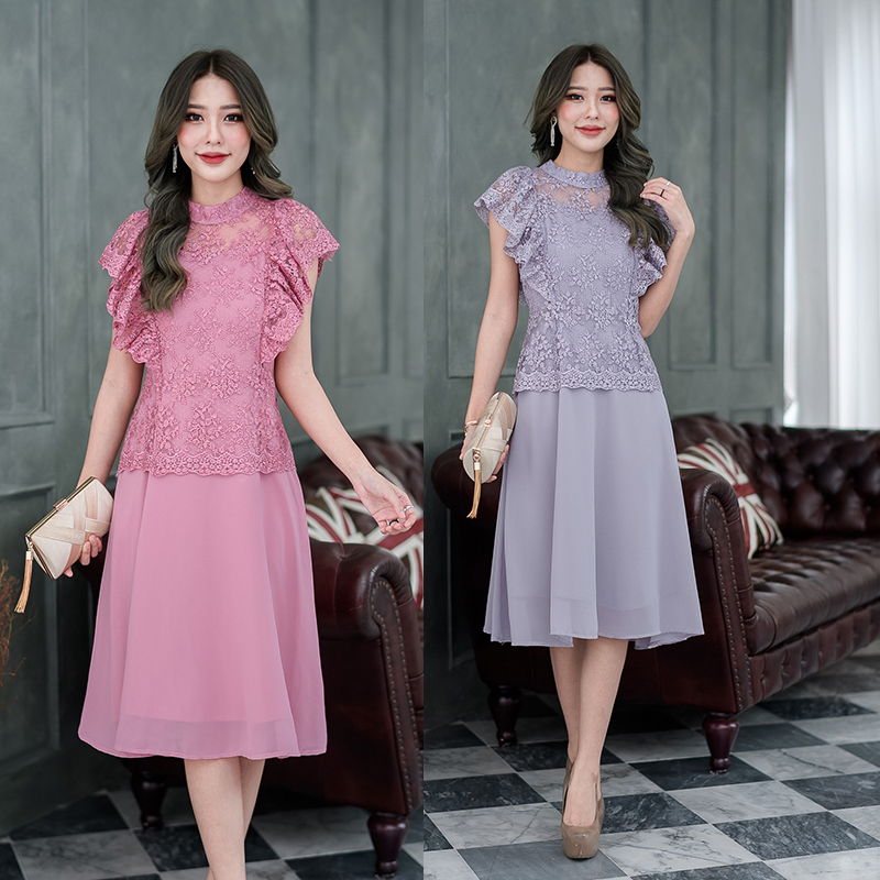 kudapy เดรสสั้นสีเทา/สีชมพู งานลุกไม้ปักผ้าเงา ปักลายแน่น ดีไซน์ช่วงแขนเป็นปีกผีเสื้อคลุมไหล่พอดี