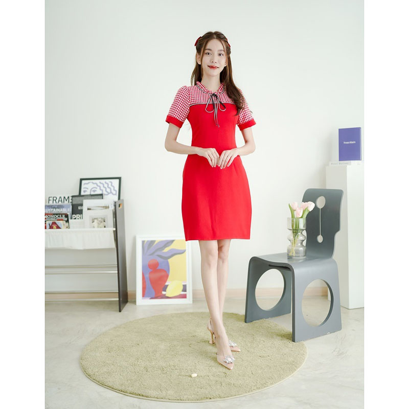 kudapy เดรสสั้นสีแดง/สีชมพู/สีดำ สก็อตผูกโบว์ สวยดูดีใส่สบาย
