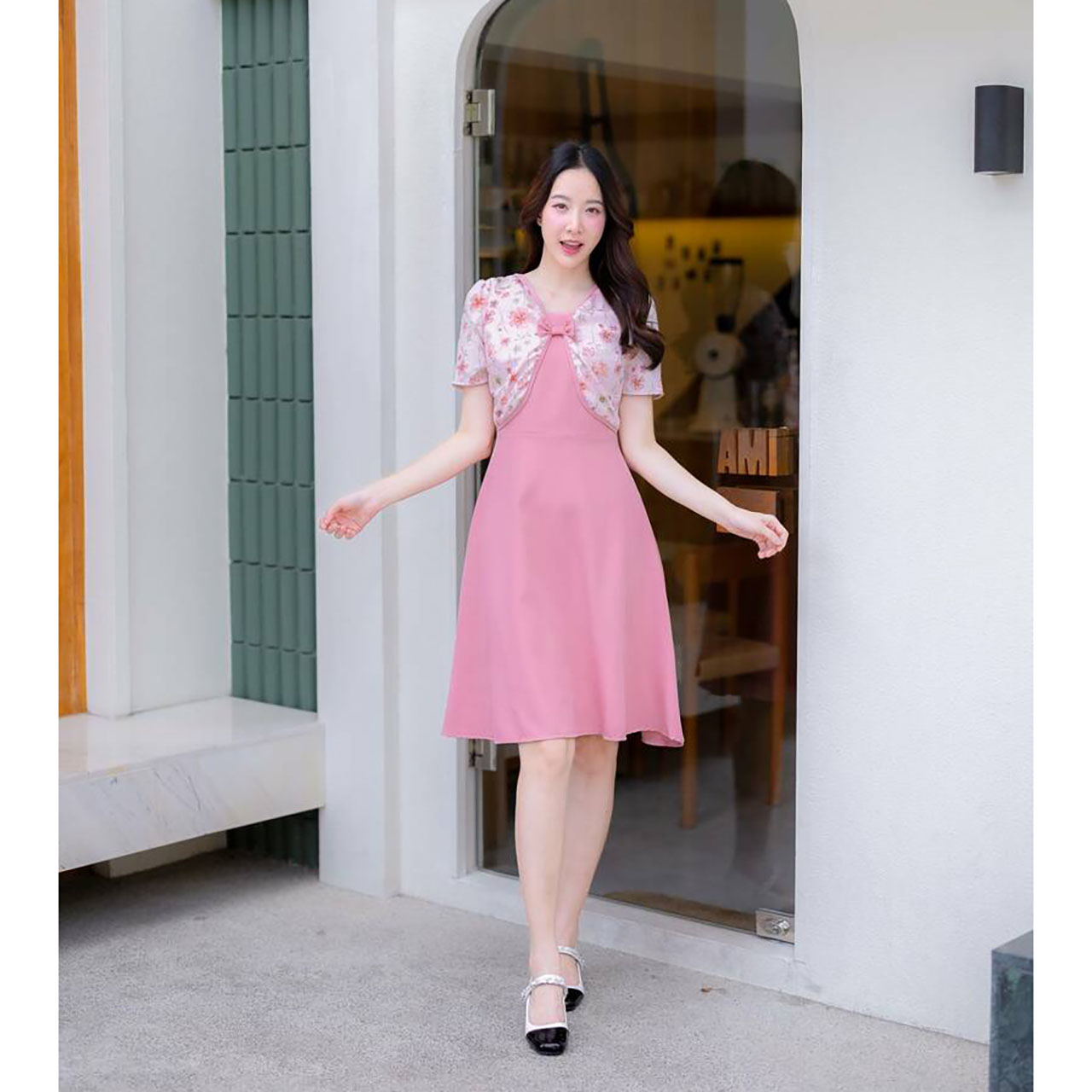 kudapy เดรสสั้นสีชมพู/สีม่วง/สีฟ้า กระโปรงบานกั๊กลายดอก