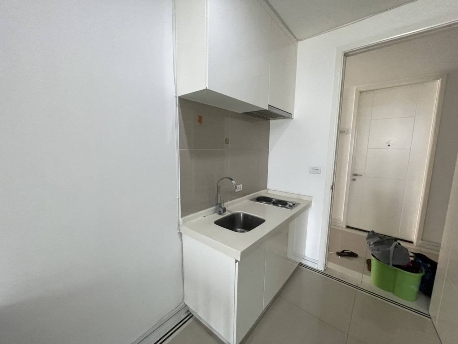 ปล่อยเช่าคอนโด TC Green Rama 9 (ทีซี กรีน พระราม 9) - Stuidio 1ห้องน้ำ - ใกล้ MRT พระราม 9 - ขนาดห้อง 31 ตรม. ชั้น 11 ตึก A