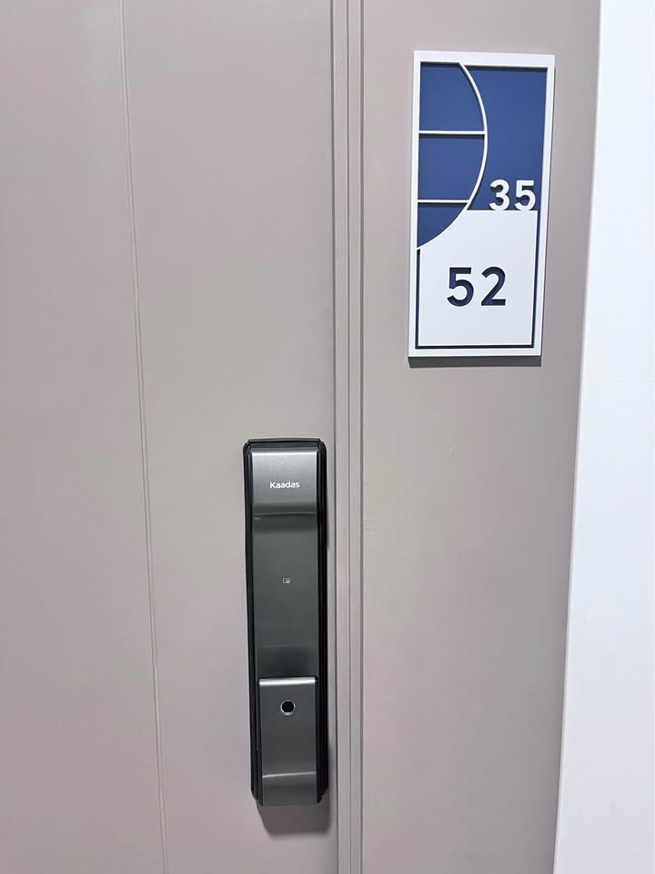 ให้เช่าคอนโด Aspire Ratchayothin (แอสปาย รัชโยธิน) โซน รถไฟฟ้า BTS รัชโยธิน ห้องแบบ Studio / 1ห้องน้ำ / โซนครัวปิด ขนาดห้อง 26 ตรม. ชั้น 3 ตึก A