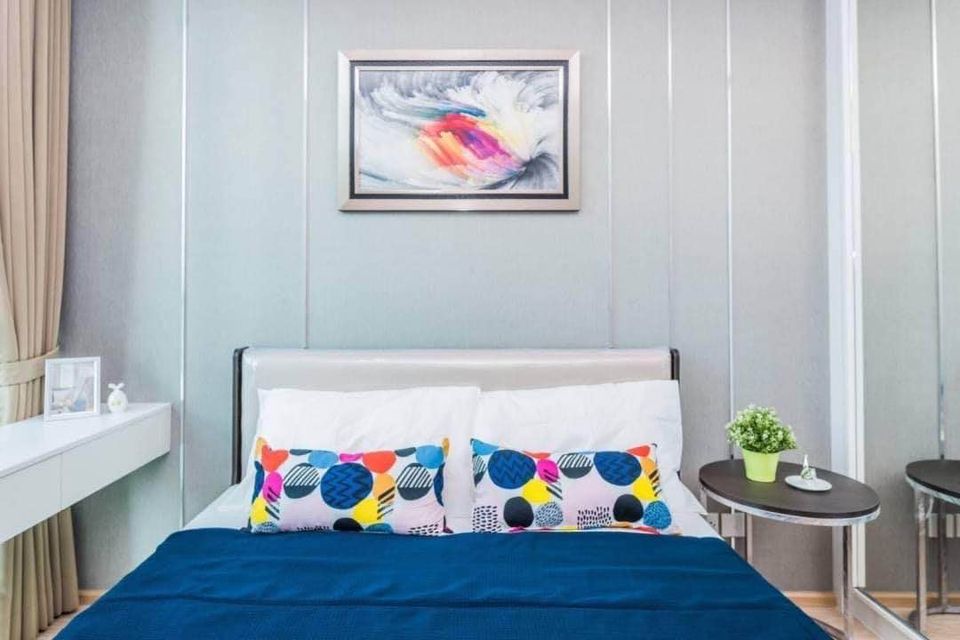 สนใจชมห้องติดต่อได้เลย Line ID: Smile-easy ปล่อยเช่าคอนโด Noble Revolve Ratchada 2 (โนเบิล รีวอลฟ์ รัชดา 2) - 1ห้องนอน 1ห้องน้ำ 1ห้องนั่งเล่น - ใกล้ MRT ศูนย์วัฒนธรรม - ขนาดห้อง 26 ตรม. ชั้น 29