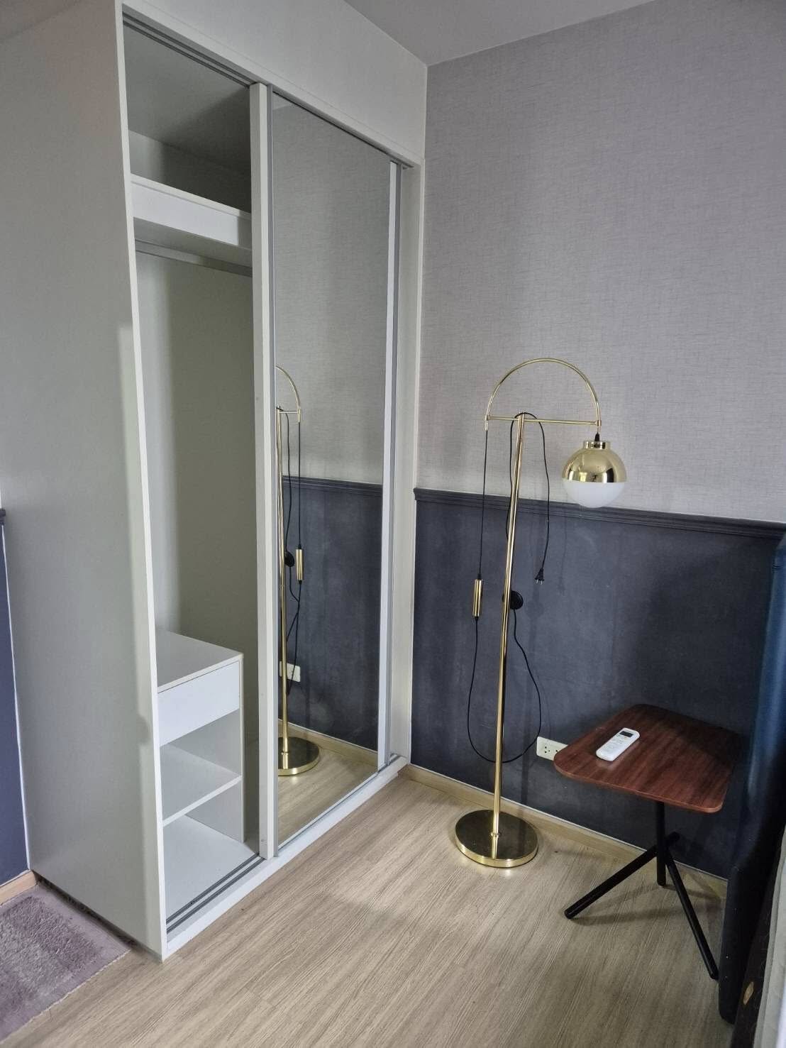 High Rise โซนพื้นที่ บางยี่ขัน ให้เช่าห้องแบบ 1ห้องนอน 1ห้องน้ำ คอนโด Plum Condo Pinklao Station (พลัม คอนโด ปิ่นเกล้า สเตชั่น) ขนาดห้อง 25 ตรม. ชั้น 12