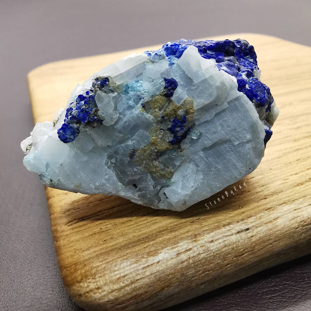 หินลาพิสลาซูลีก้อนธรรมชาติ Lapis Lazuli