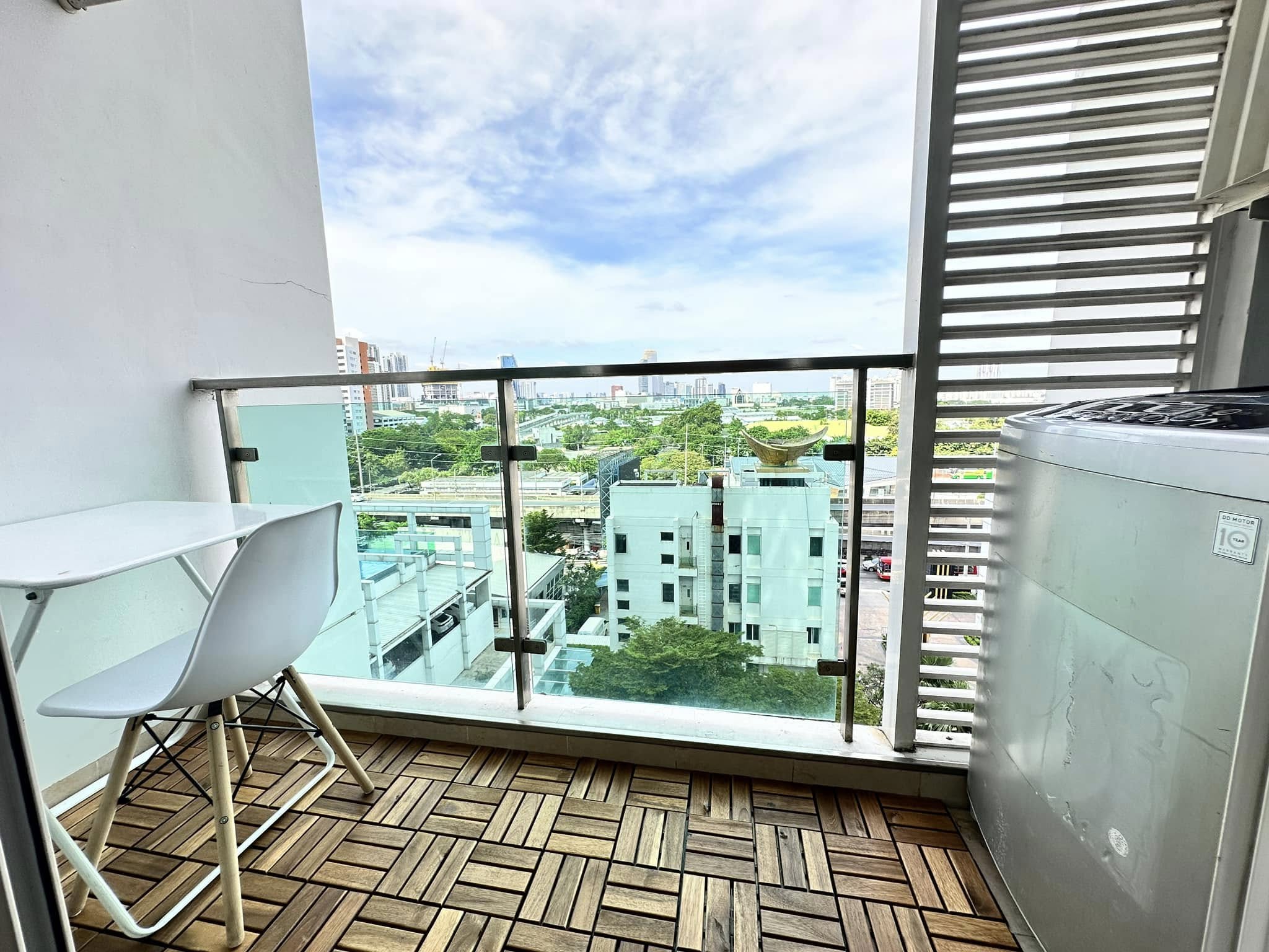 ปล่อยเช่าคอนโด TC Green Rama 9 : ทีซี กรีน พระราม 9 - โซนพื้นที่ MRT พระราม 9 / ซอย RCA - ห้องสวยรีโนเวตใหม่ 1ห้องนอน 1ห้องน้ำ 1ห้องนั่งเล่น - ขนาดห้อง 40 ตรม. ชั้น 8 ตึก B