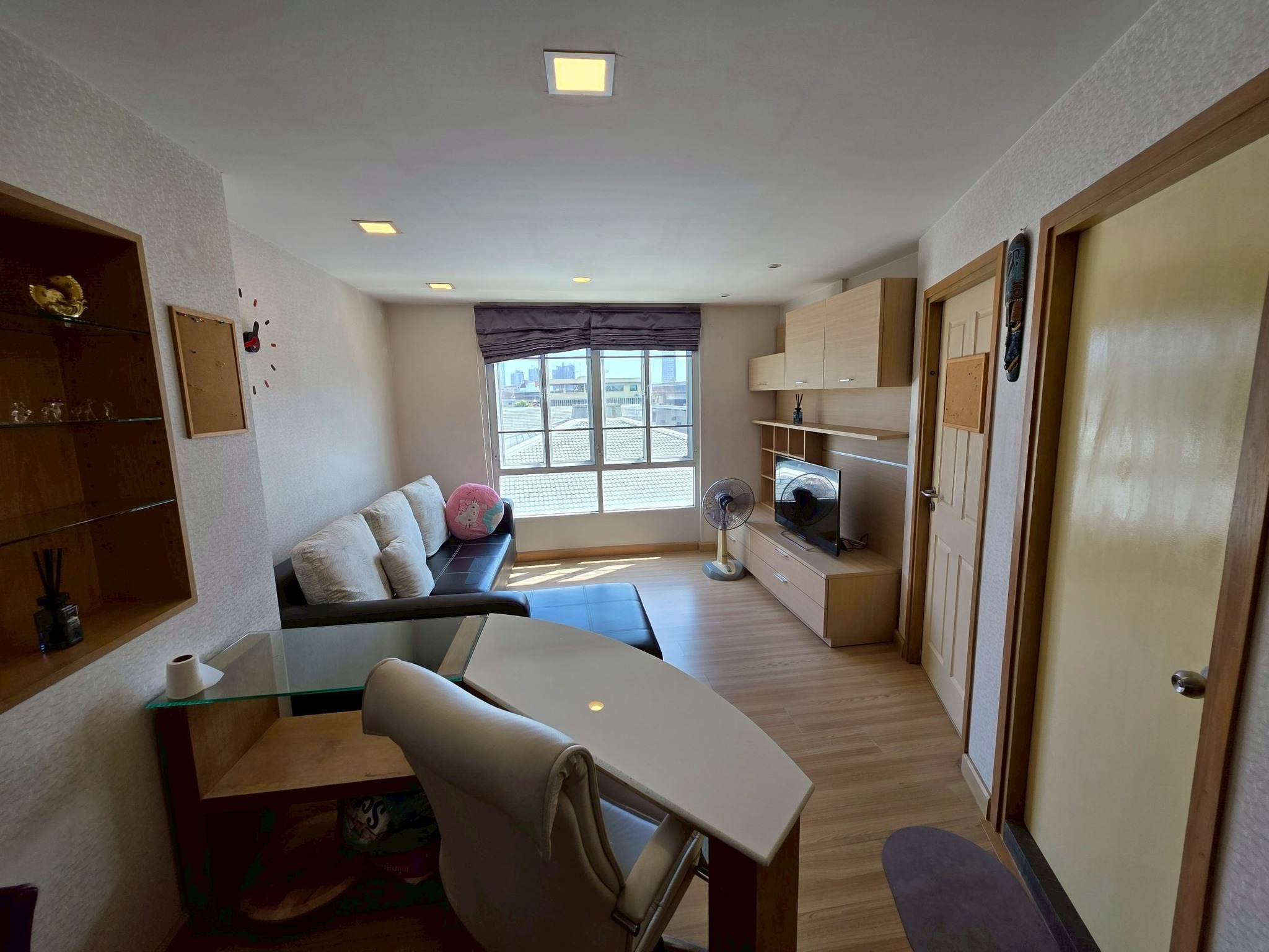 ให้เช่าคอนโด Pandao Place (พันดาว เพลส) โซน รถไฟฟ้า BTS อ่อนนุช 1ห้องนอน / 1ห้องน้ำ ขนาดห้อง 44 ตรม. ชั้น 4