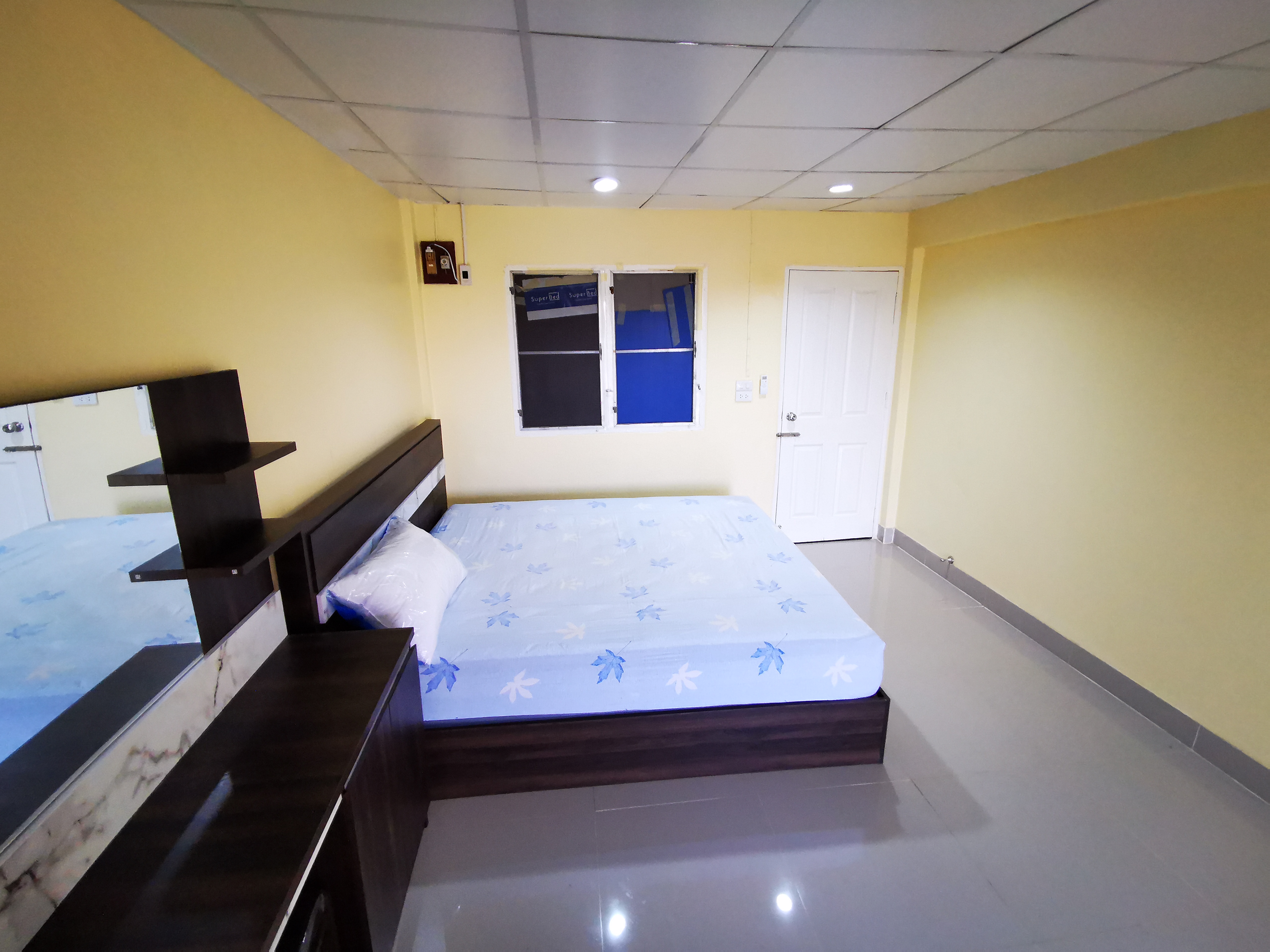 Nirun Condo 5Floor Corner 25 sqm.Bts Bangchak Sukhumvit 93 0909897810