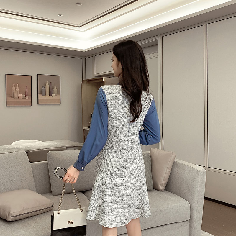 kudapy เดรสสั้นผ้าลายกระสอบสีเทาอ่อน แขนยาวและสายผูกคอโบว์ผ้าโพลีเอสเตอร์สีน้ำเงินอมเทา