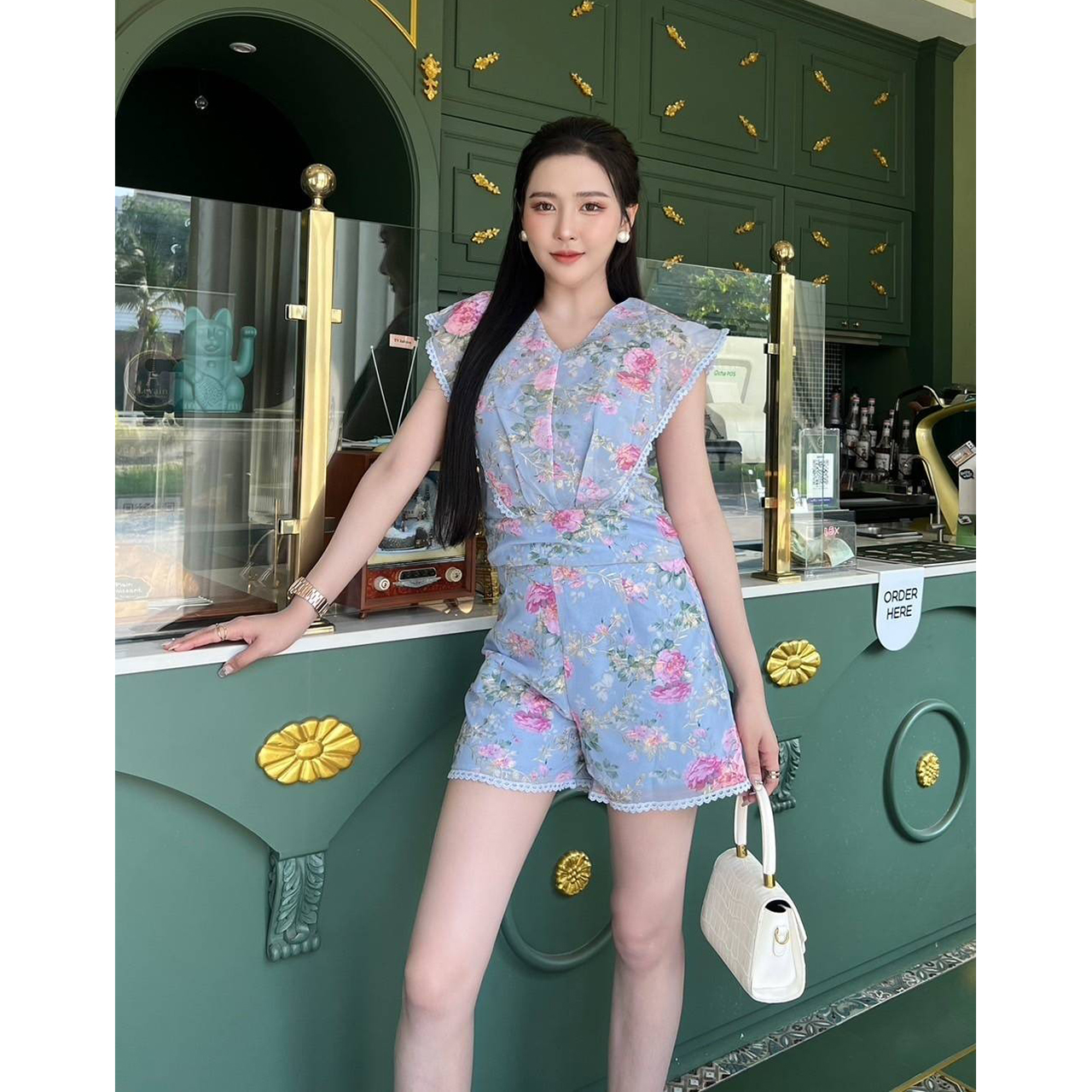 kudapy set เสื้อ+กางเกง งานปัก แต่งฉลุ ผ้าดีมาก ใส่สบาย เรียบหรูไฮโซ ใส่เที่ยว ใส่ชิว