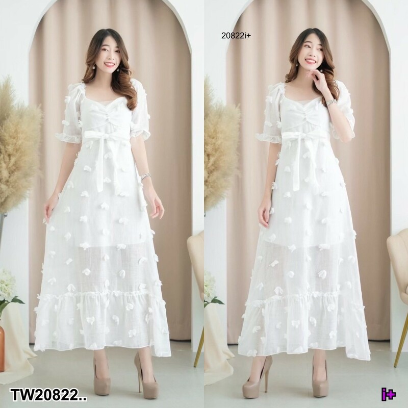 kudapy Maxi dress ซีทรูแต่งปอมๆแขนตุ๊กตา ตัดต่อย่นช่วงอกและตัดต่อย่นระบายชาย มีโบว์ผูกเอว