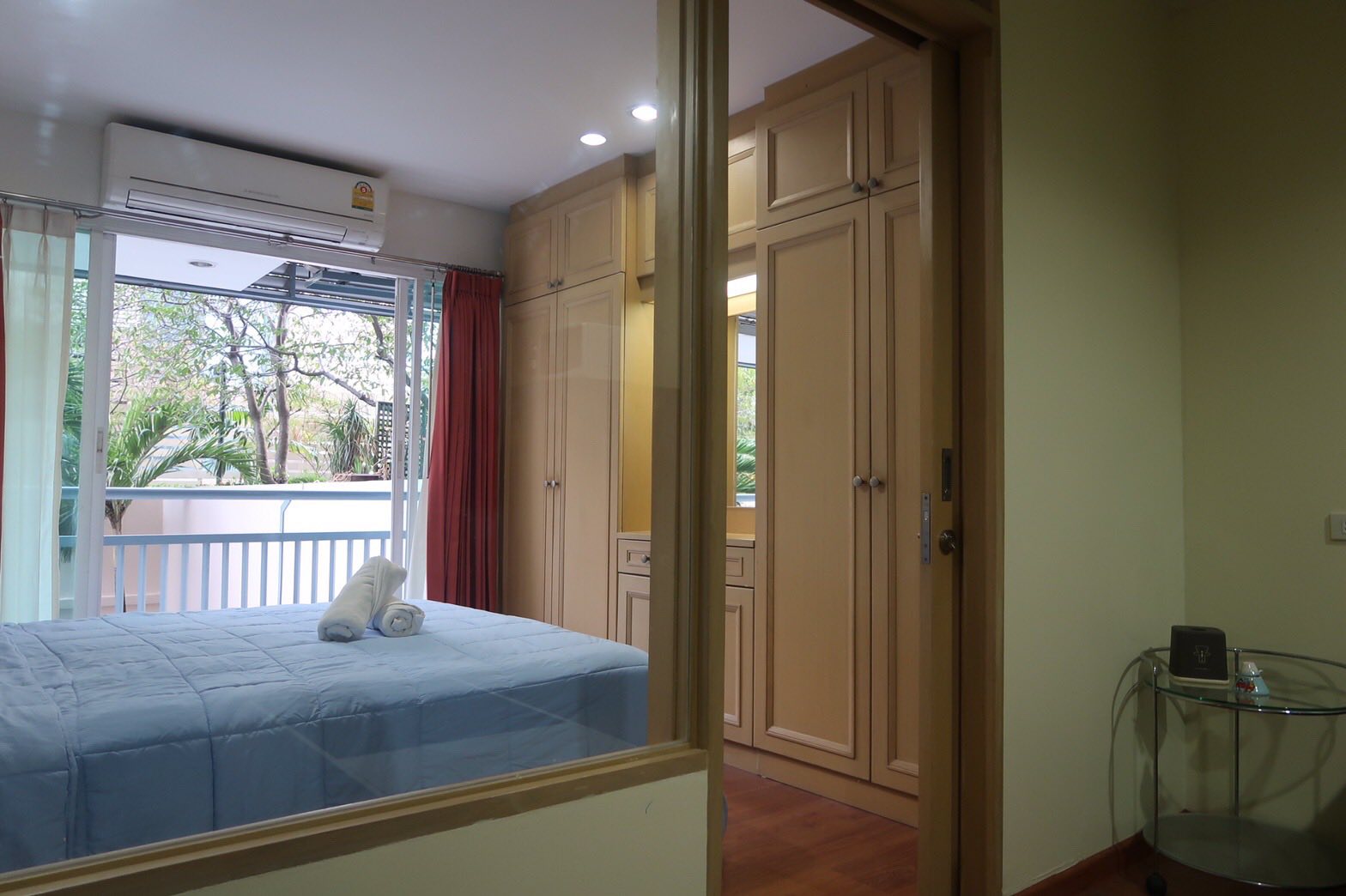 ให้เช่าคอนโด Grand Park View Asoke (แกรนด์ พาร์ค วิว อโศก) โซน รถไฟฟ้า MRT เพชรบุรี / มศว 1ห้องนอน / 1ห้องน้ำ ขนาดห้อง 35 ตรม. ชั้น 12