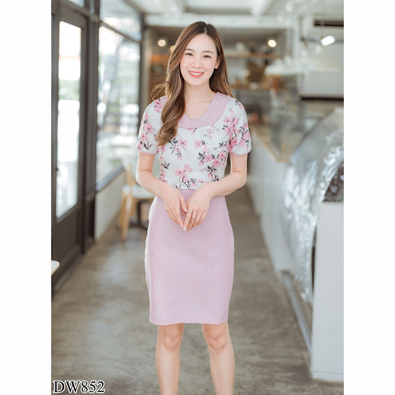 kudapy เดรสสั้นสีม่วง/สีชมพู/สีเหลือง คอปกมีกระตรงกลางอก