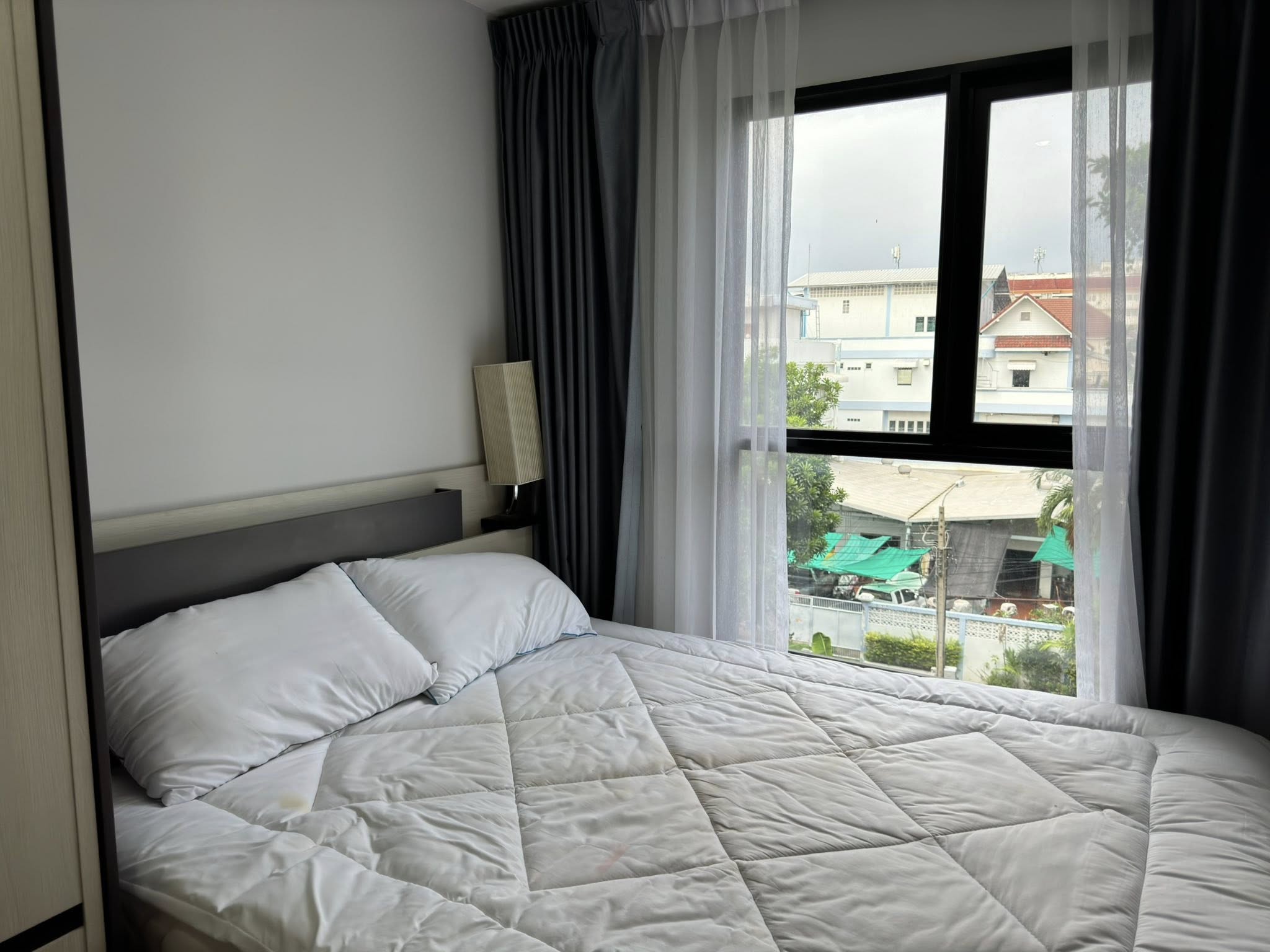 ให้เช่า Asher Sutthisan (แอชเชอร์ สุทธิสาร) 1 นอน 1น้ำ ขนาด 27 ตรม. ชั้น 4 ราคา 10,000 รถไฟฟ้าสุทธิสารและโชคชัย4