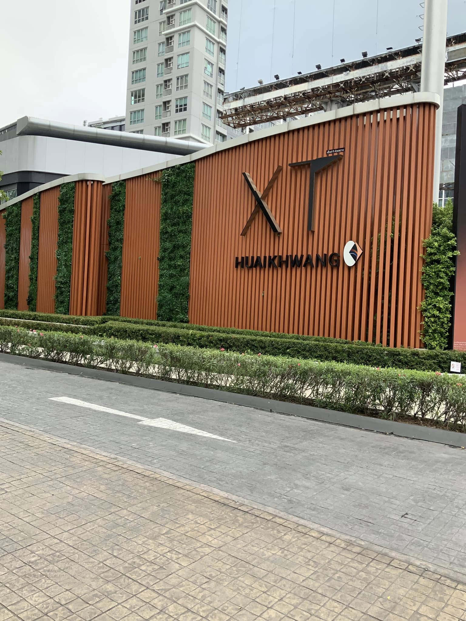 ให้เช่าห้องแบบ 1ห้องนอน 1ห้องน้ำ 1ครัวแยก โซนพื้นที่ MRT ห้วยขวาง คอนโด XT Huaikhwang (เอกซ์ที ห้วยขวาง) ขนาดห้อง 28 ตรม. ชั้น 7 ตึก B