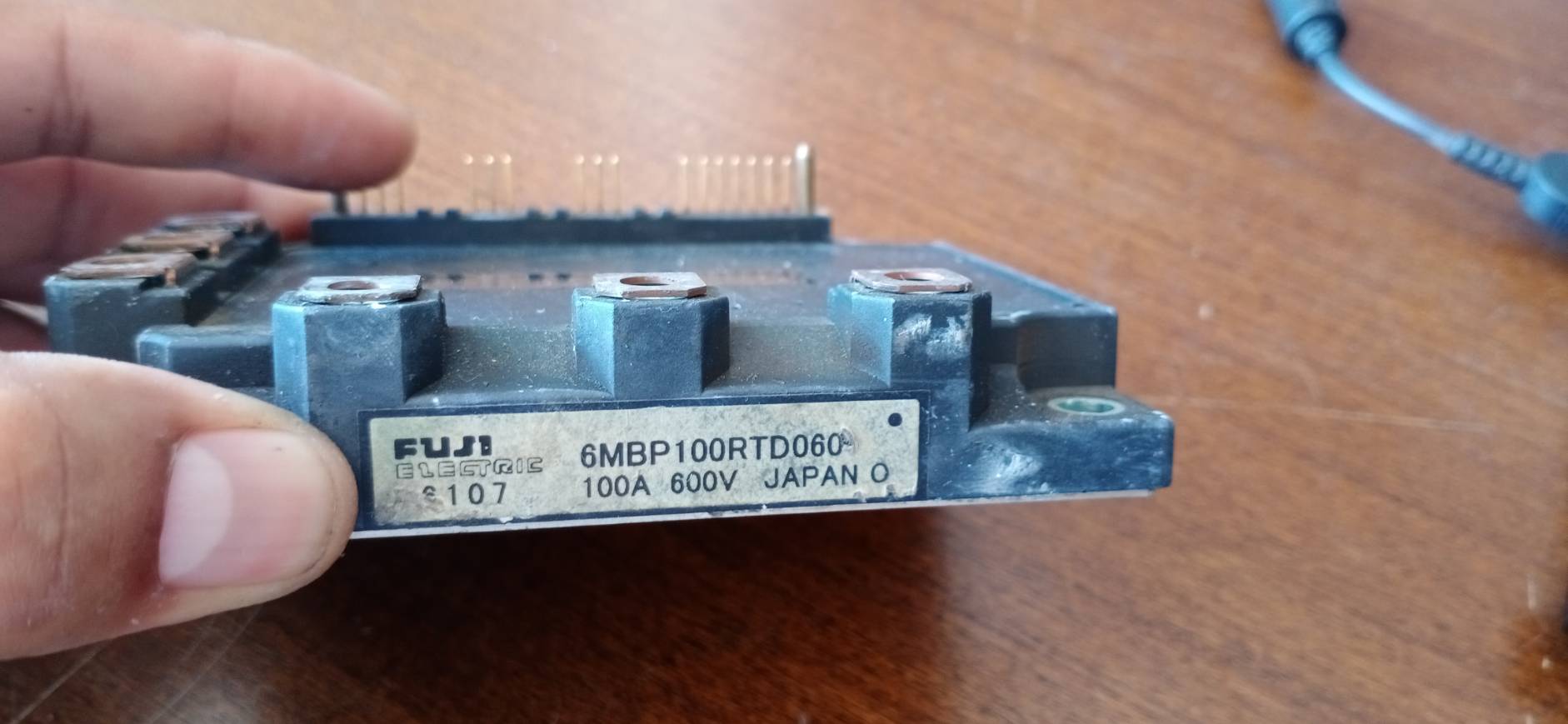 FUJI 6MBP100RTD060 POWER MODULE