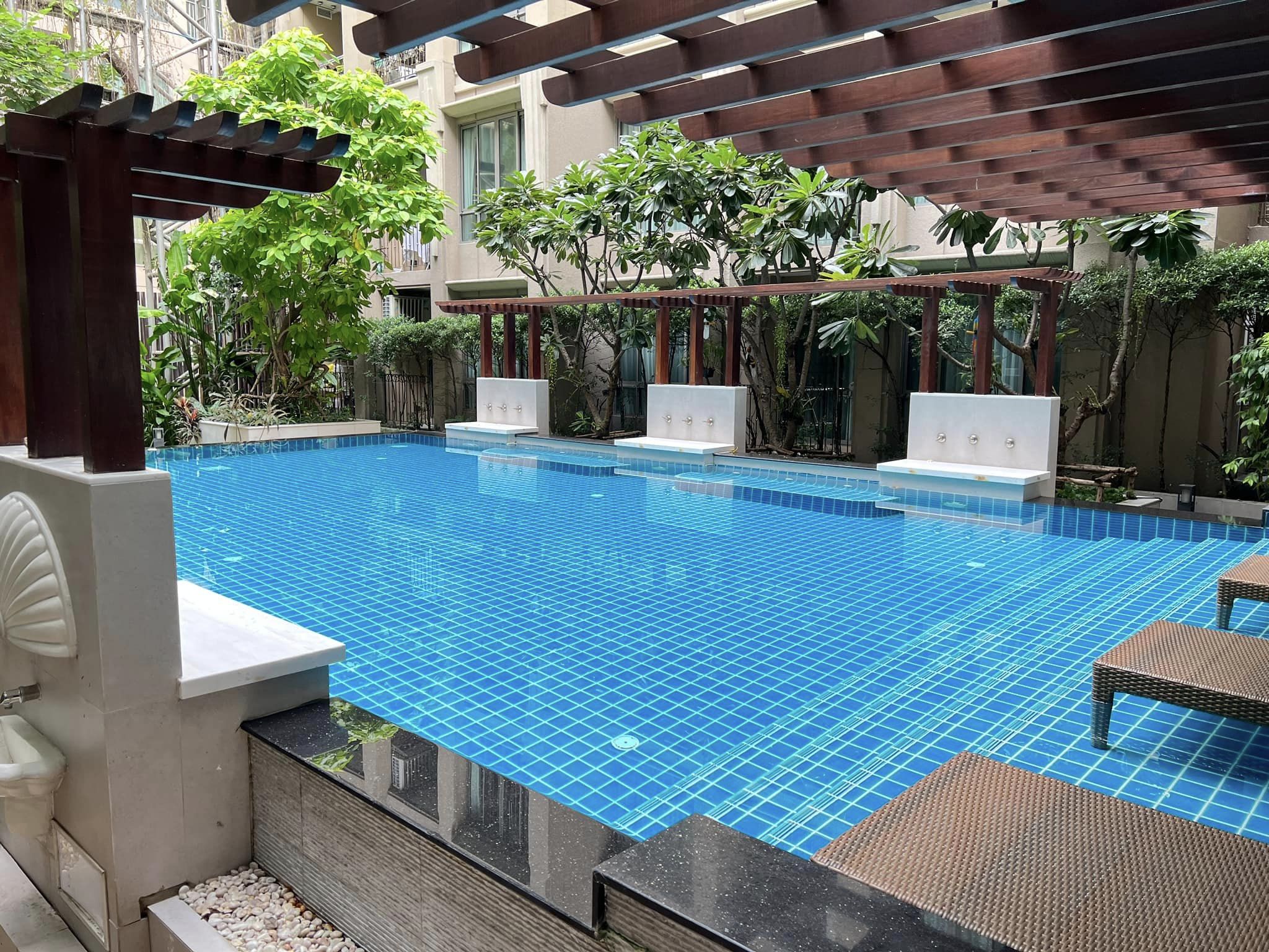 ให้เช่าคอนโด Amaranta Residence (อมรันทา เรสซิเด้นซ์) - ตกแต่งเฟอร์ครบ 2ห้องนอน ห้องสวยน่าอยู่ - การเดินทาง: MRT ห้วยขวาง เพียง 150 เมตร