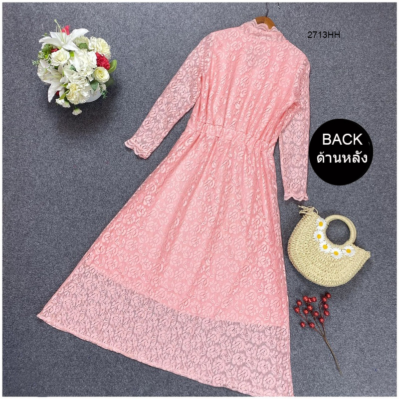 kudapy แม็กซี่เดรสแขนยาวสีชมพู/สีขาว คอจีนหยัก ผูกโบว์ ผ้าลูกไม้เนื้อดีทั้งชุด มีซับใน เอวยืดสม้อคหลัง